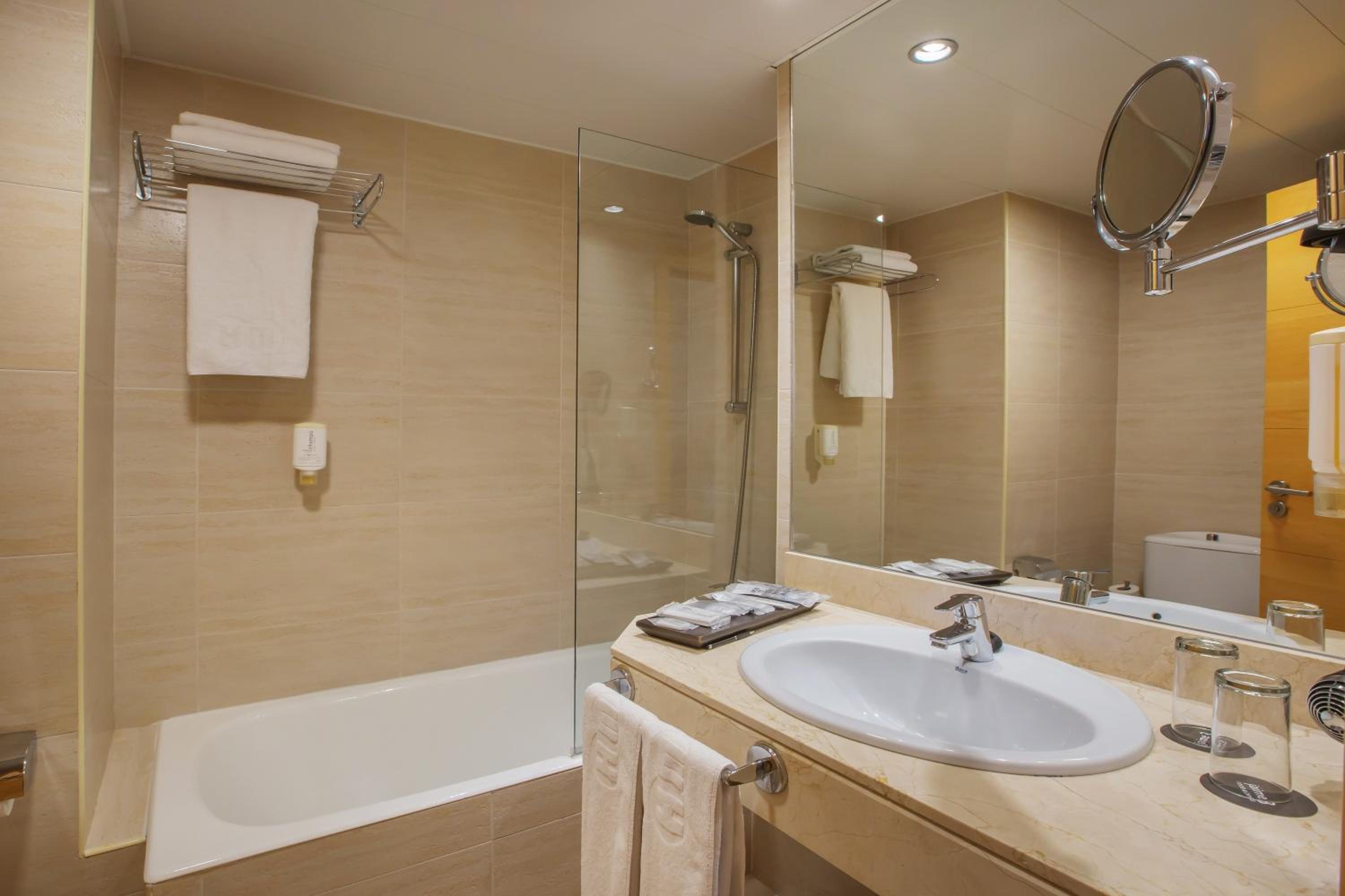 Comfort Double Room - Photo 4