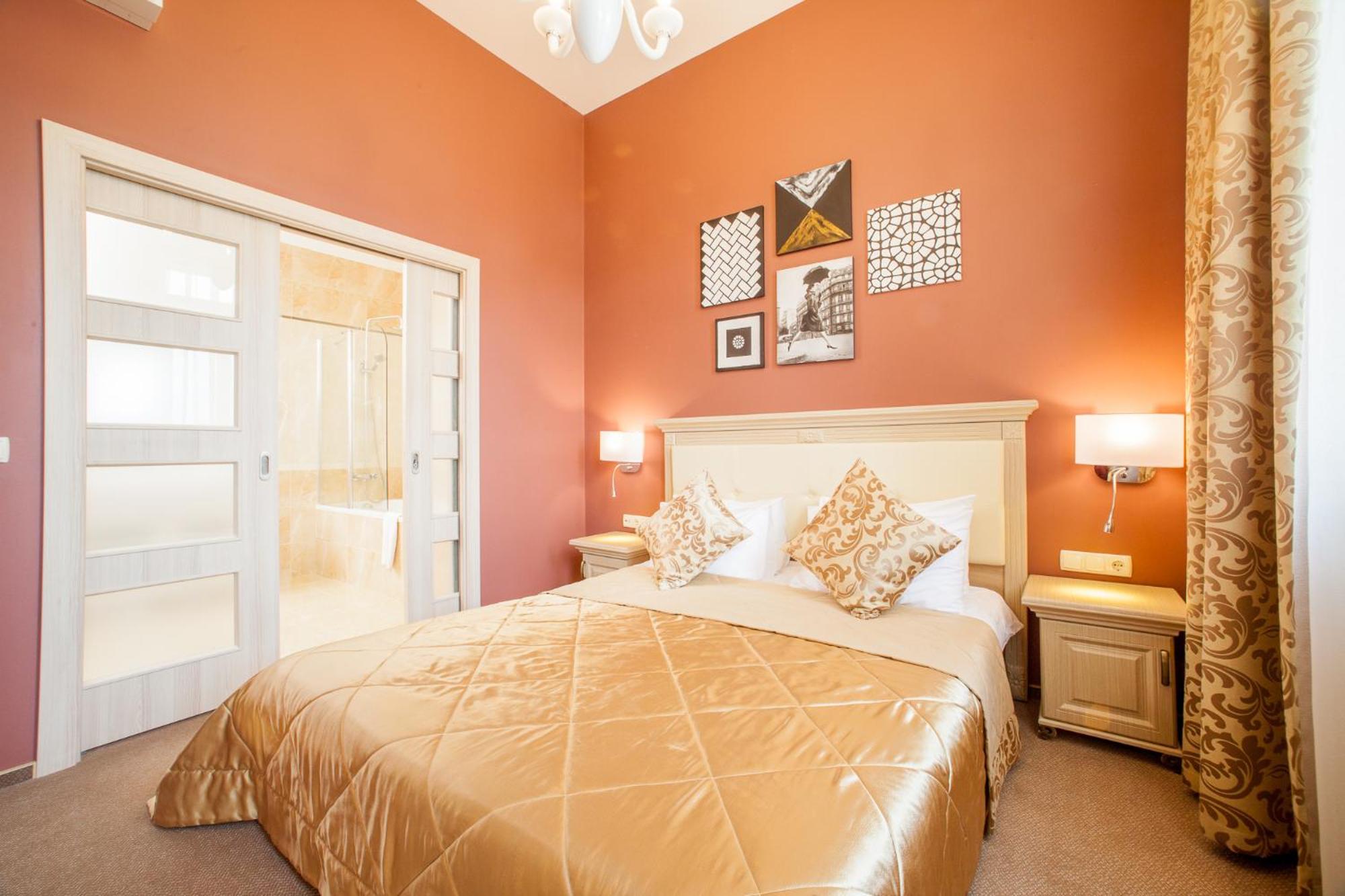 One-Bedroom Suite photo 3