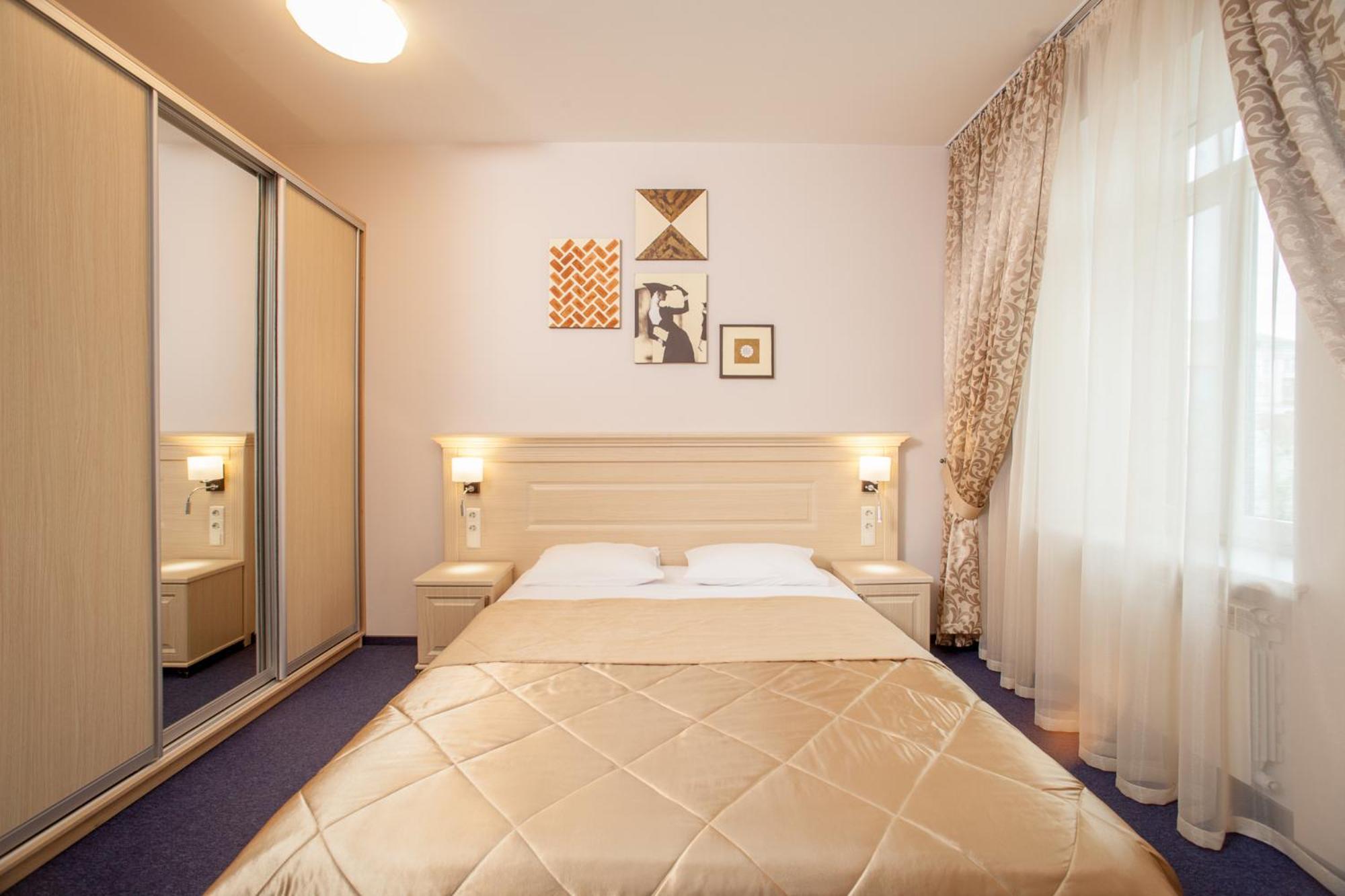 Superior Double or Twin Room photo 1