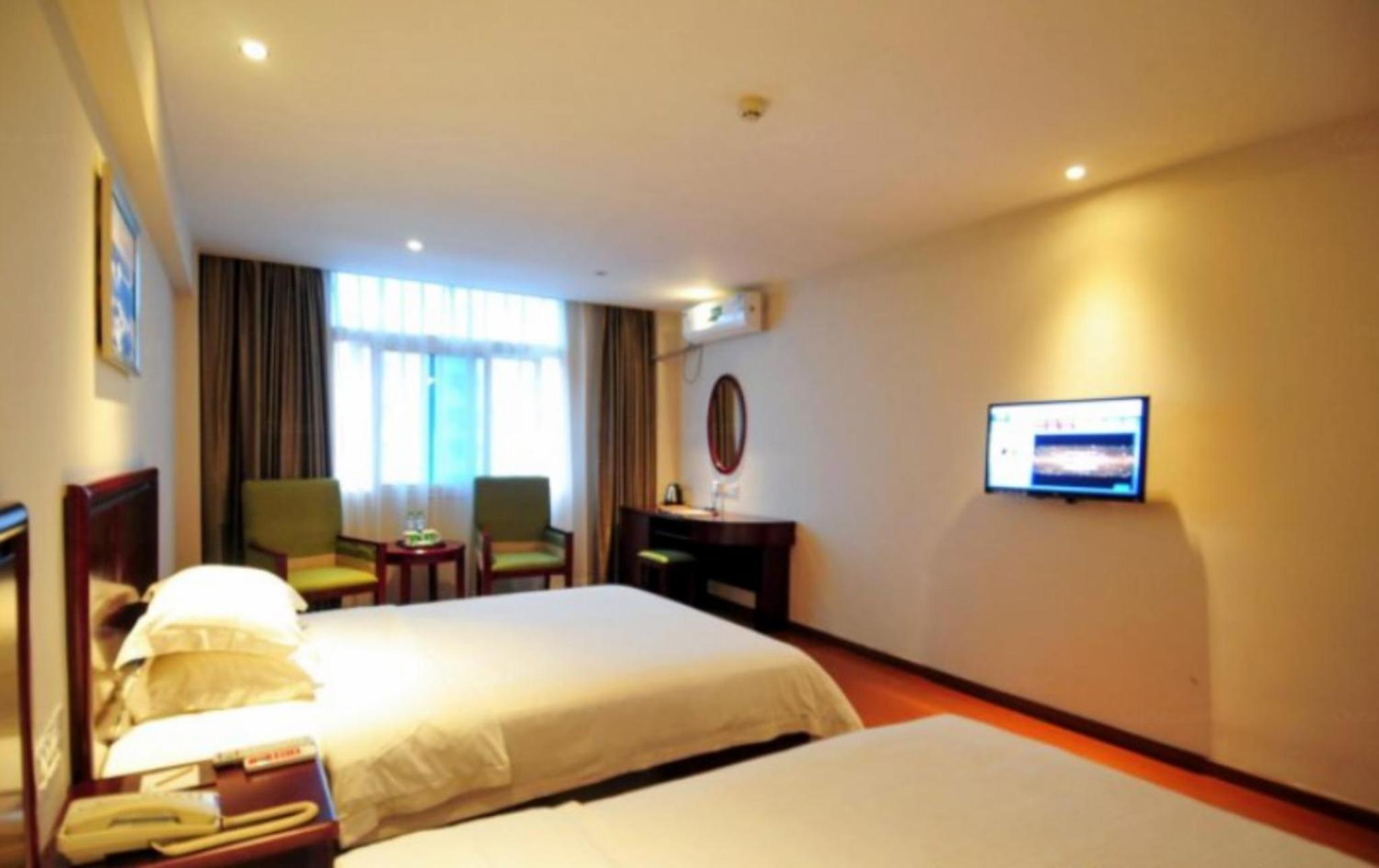 Mainland Chinese Citizens - Standard Twin Room - Photo 4