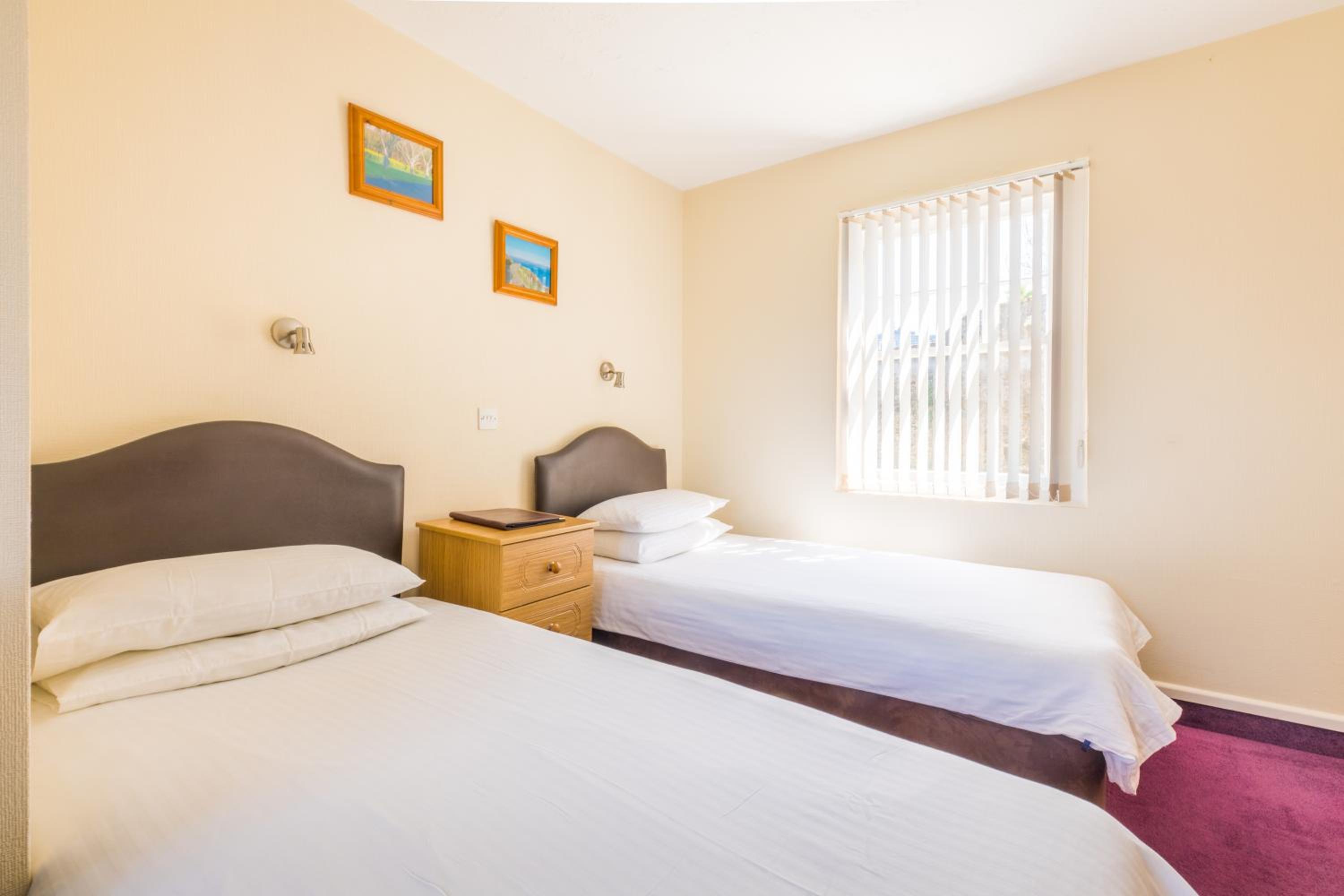 Twin Room photo 1