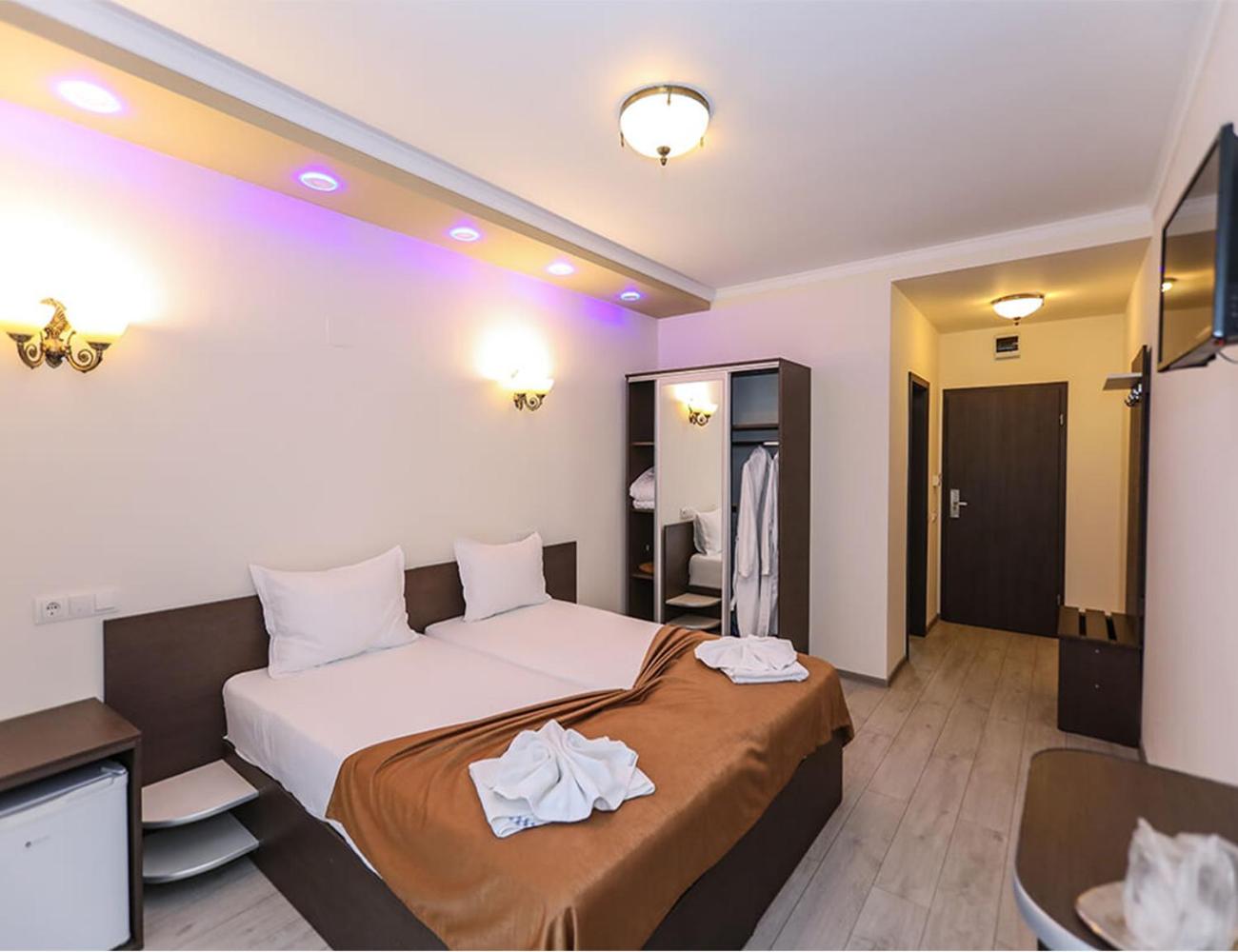 Twin Room with Terrace