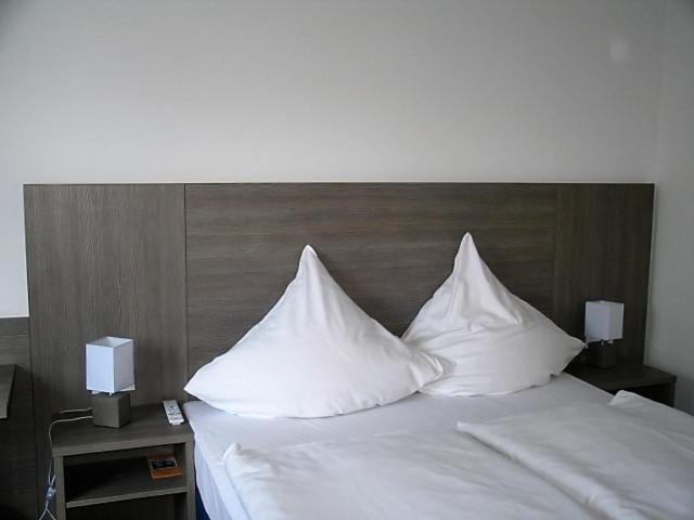 Standard Double Room - Photo 1