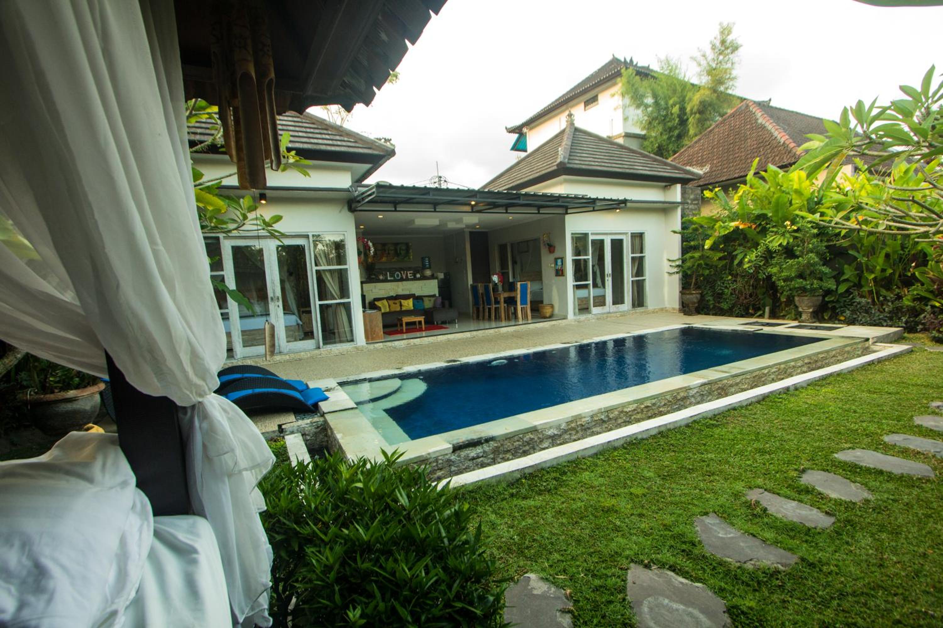 Two-Bedroom Villa - Photo 46