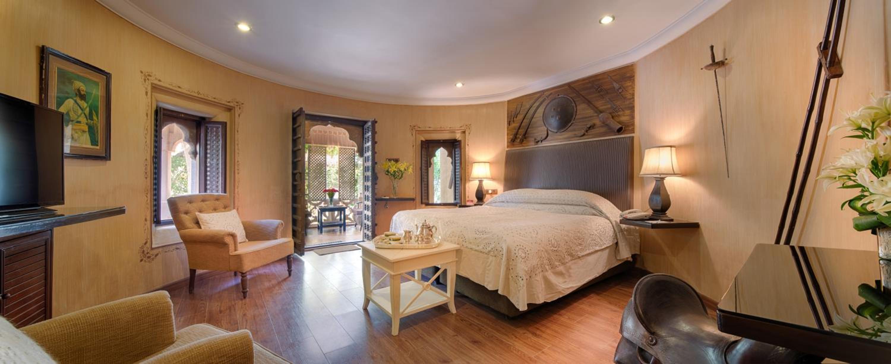 Vintage Suite-Enjoy Buffet Breakfast, Wifi, Welcome Drink upon arrival, Early Check in & Late Check out – subject to availability - Photo 1