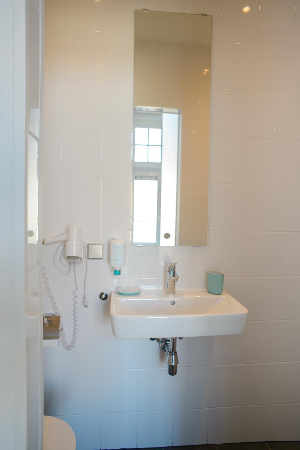 Standard Twin Room photo 3