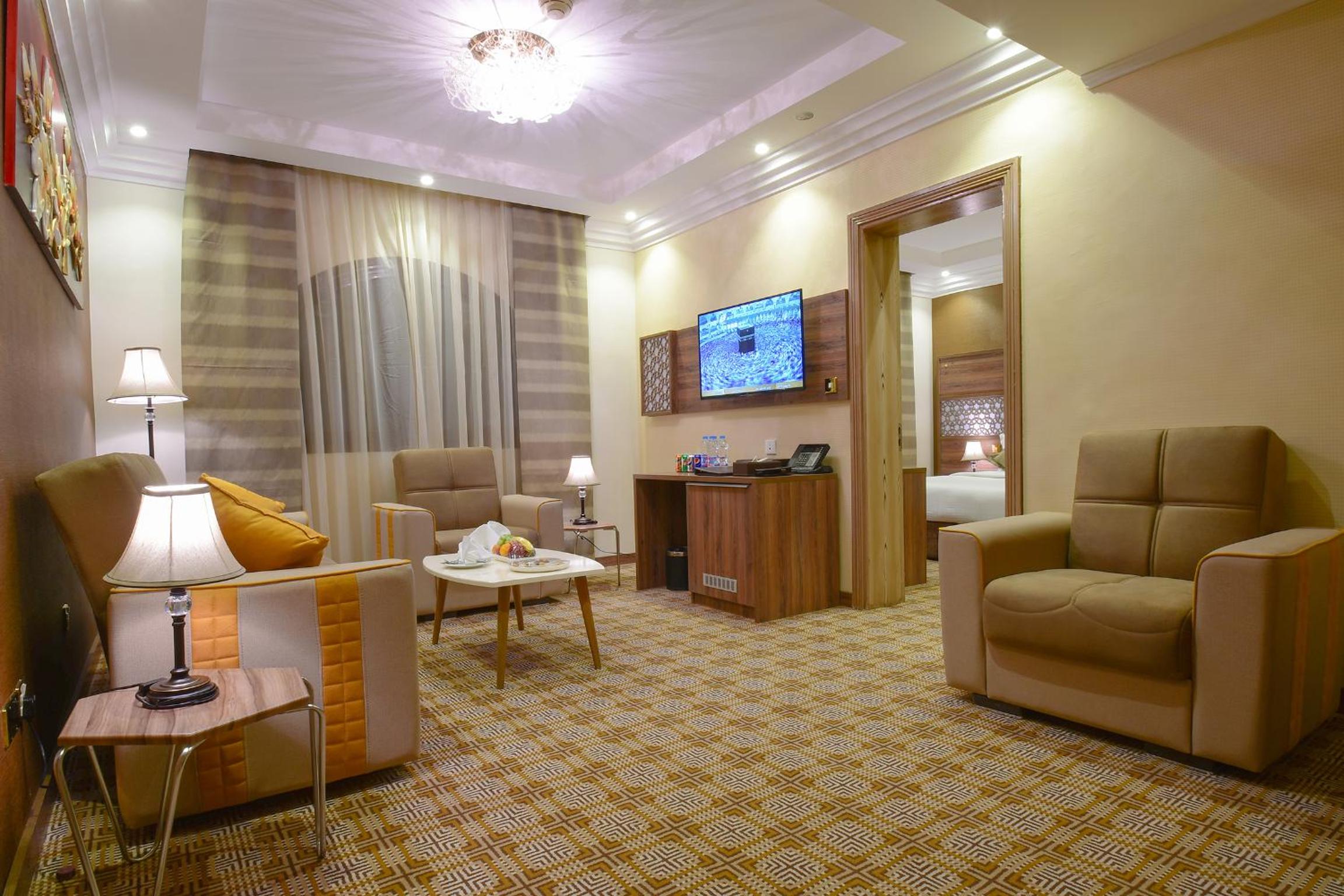 Executive Suite Haram View photo 3
