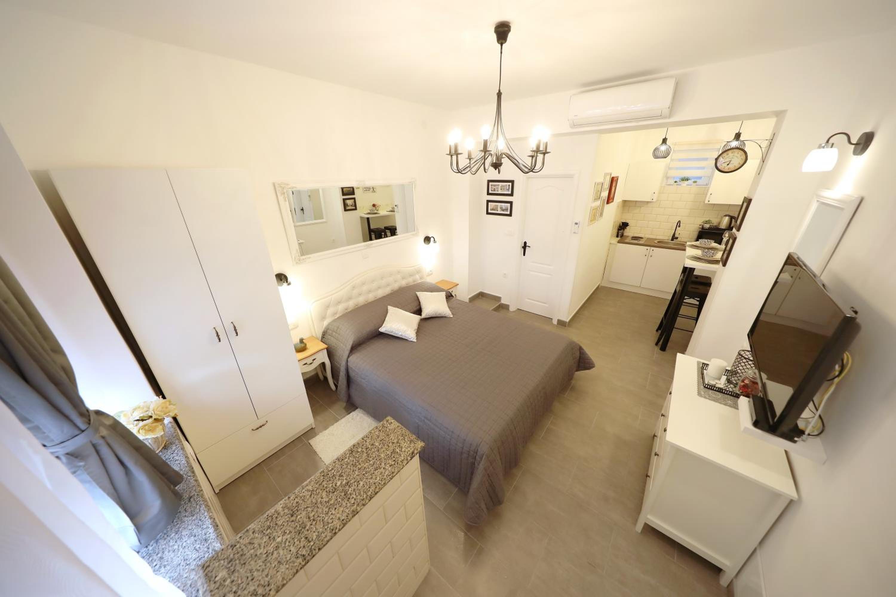 Apartment - Photo 1