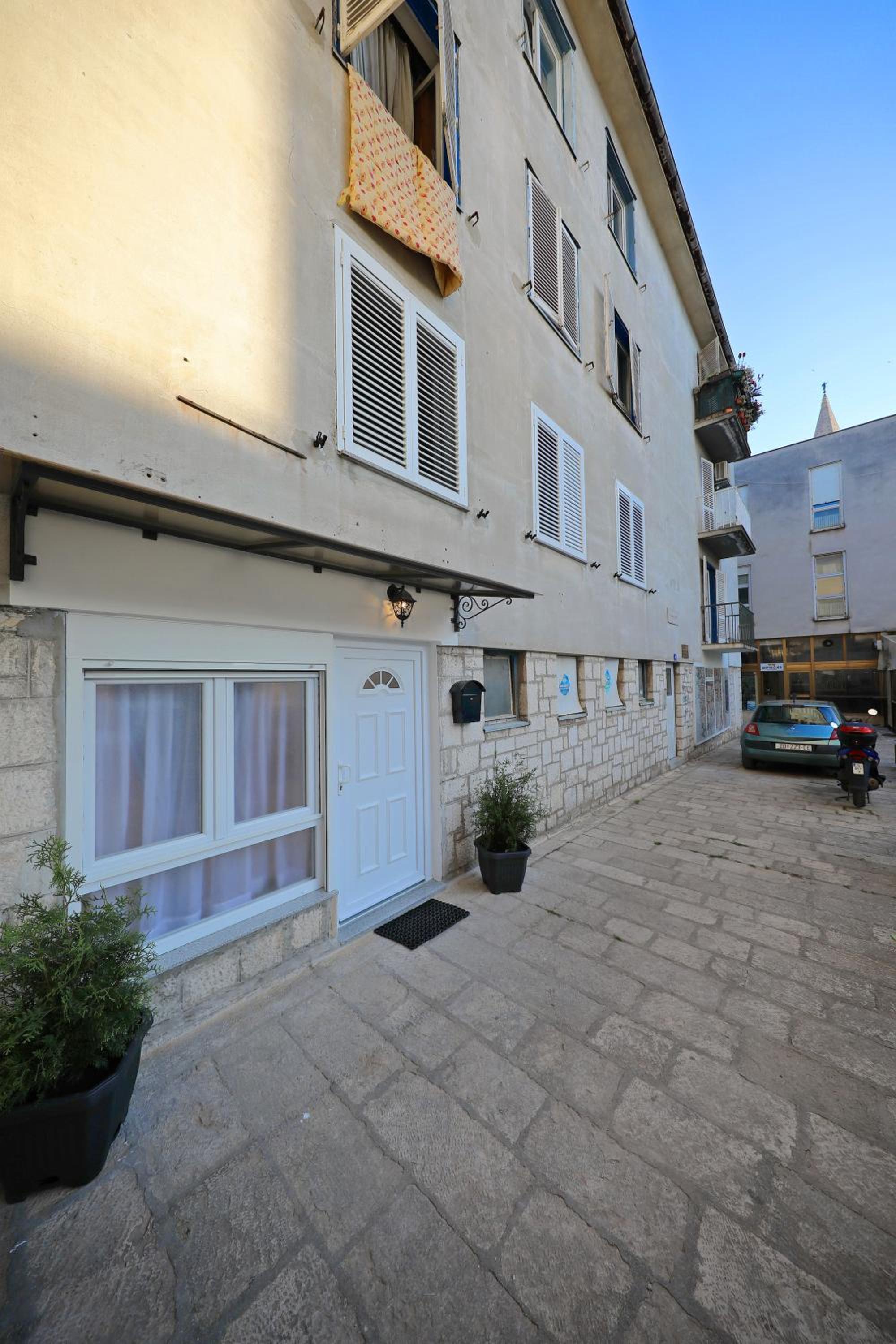 Apartment - Photo 18