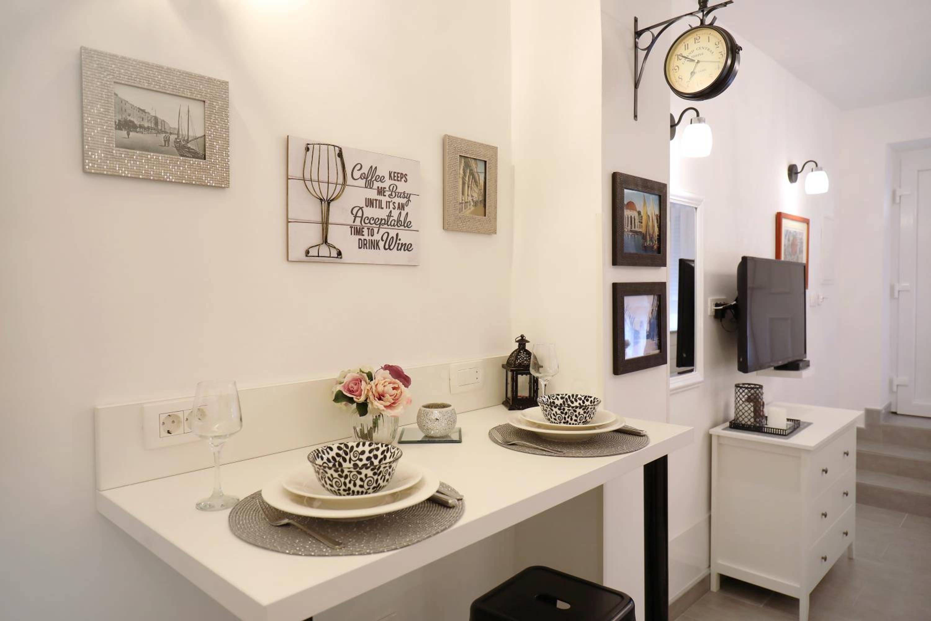 Apartment - Photo 6