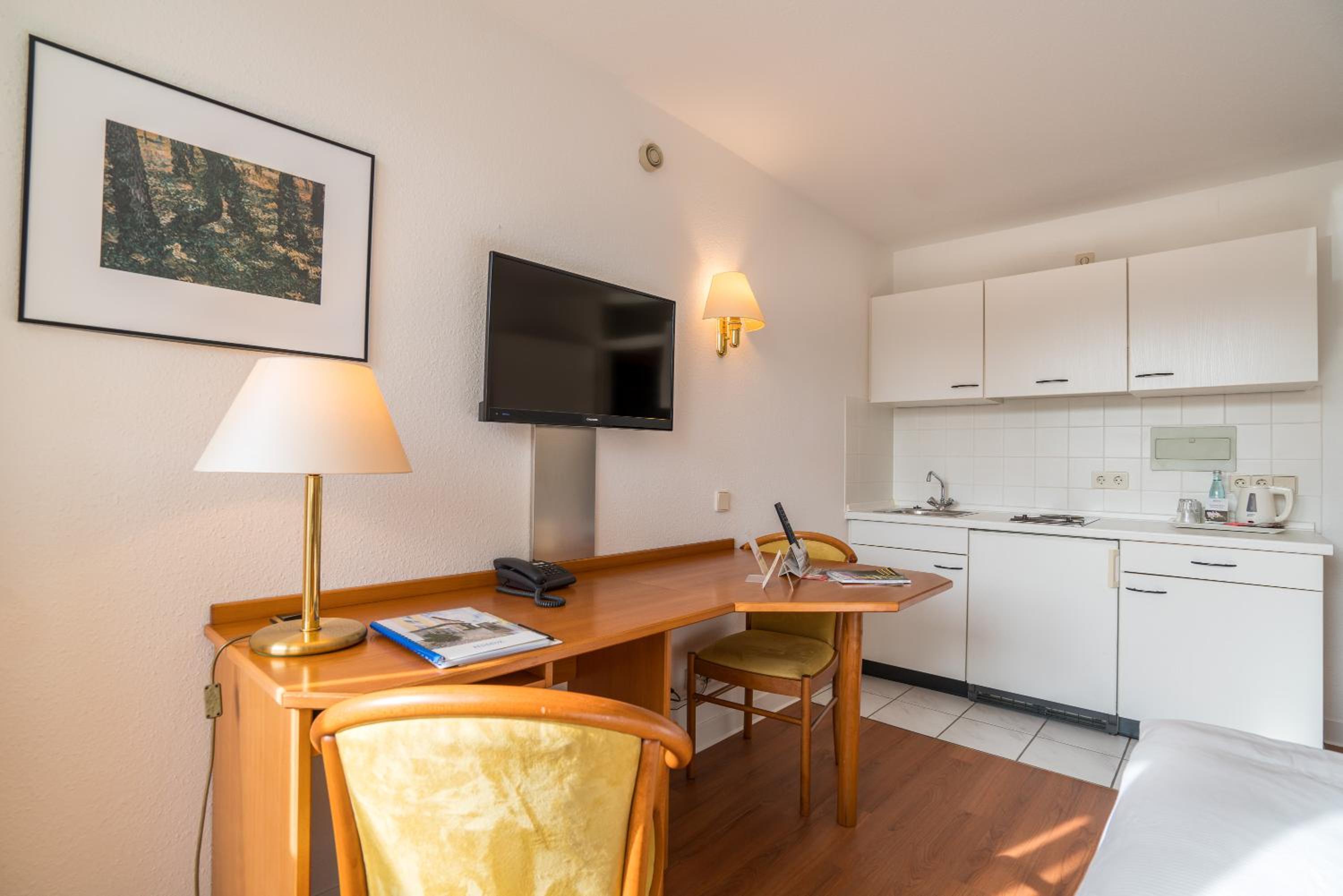Single Room photo 2