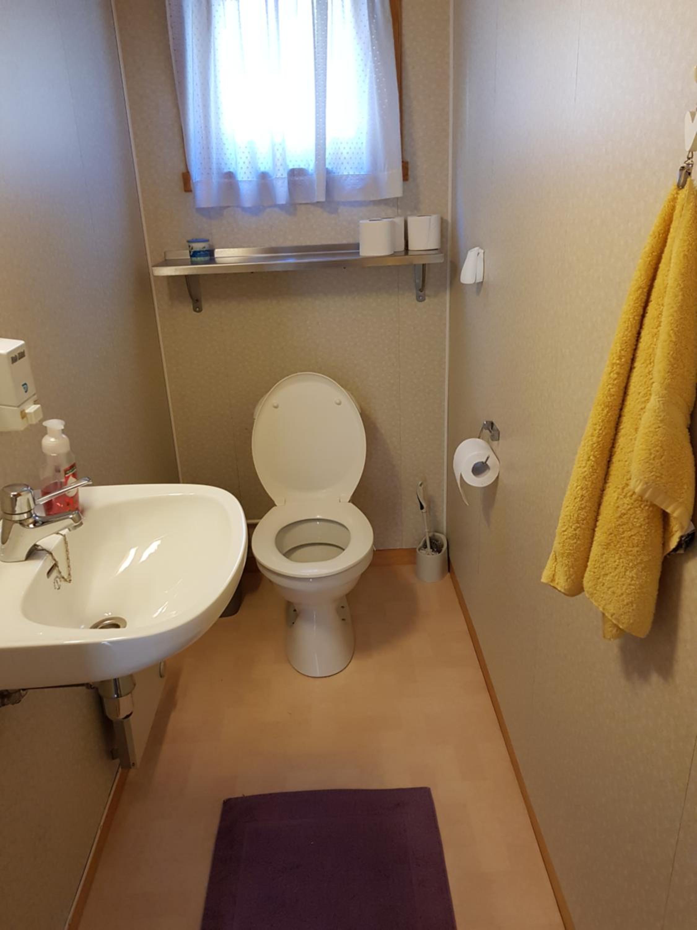 One-Bedroom Apartment - Photo 48