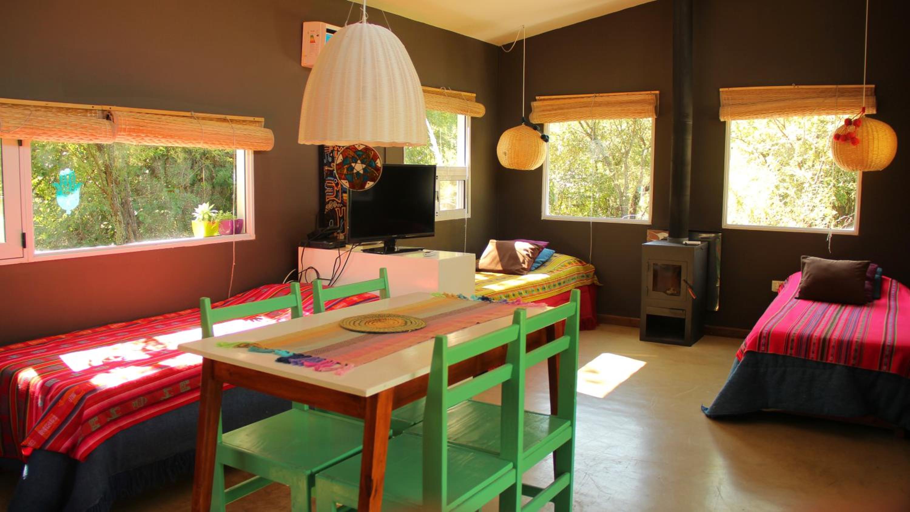 One-Bedroom House photo 1