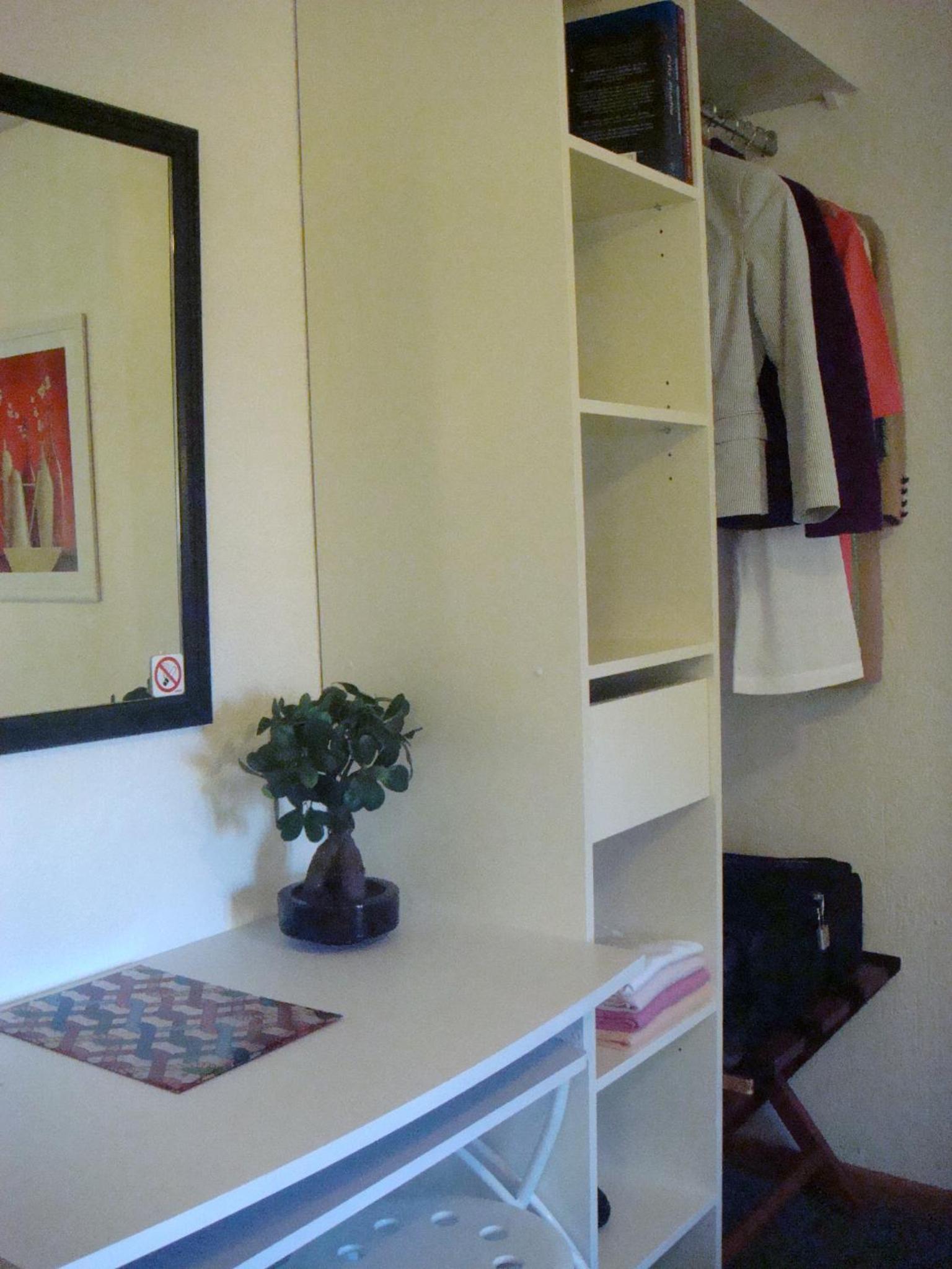 Twin Room - Photo 4