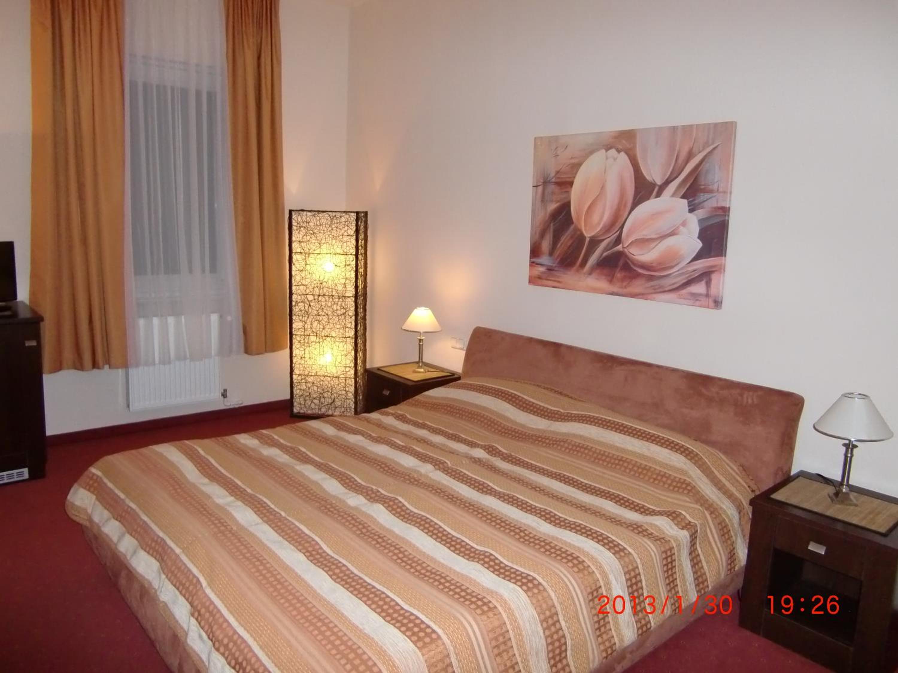 Standard Double Room - Photo 6