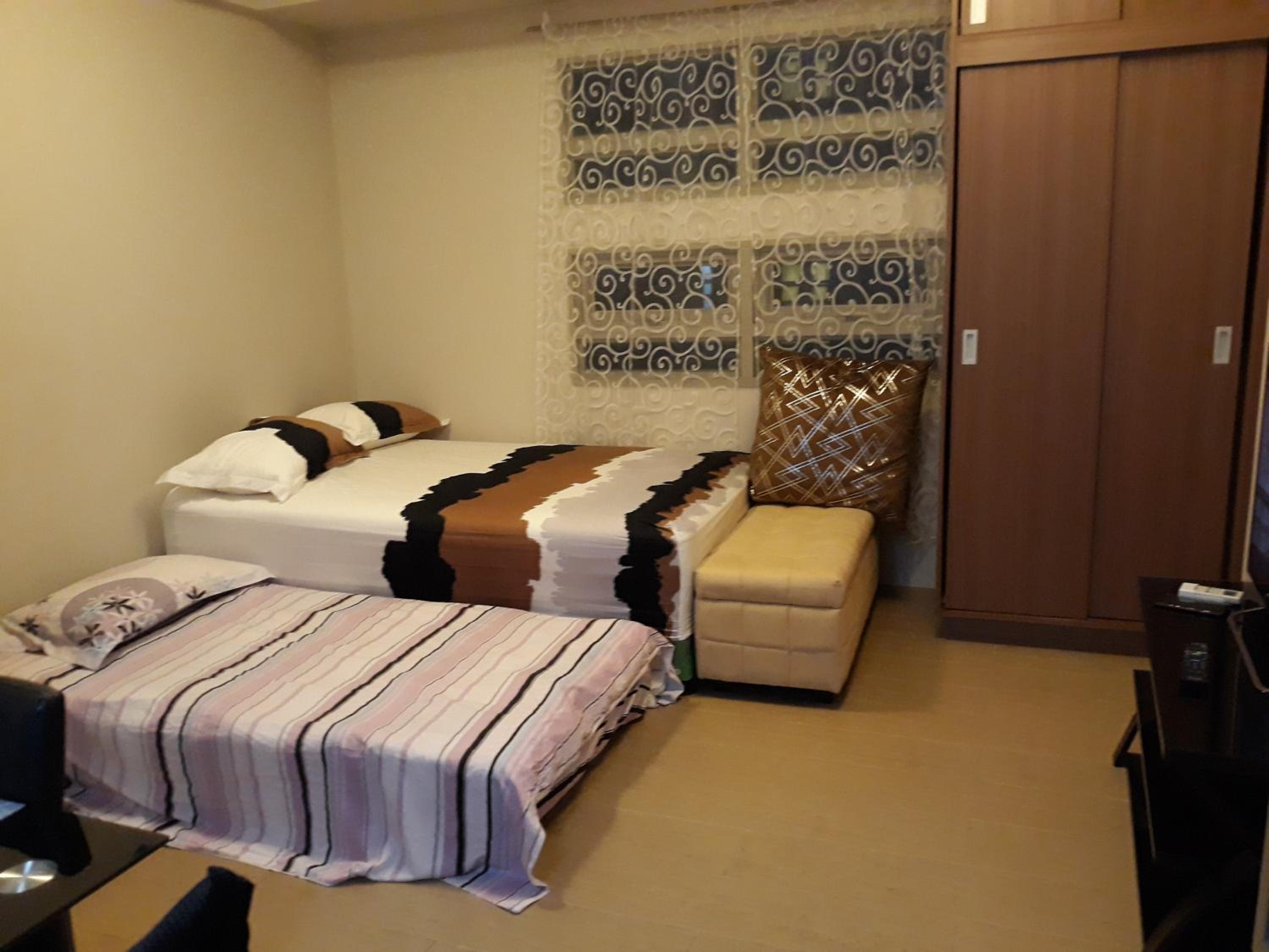 Studio Apartment - Photo 15