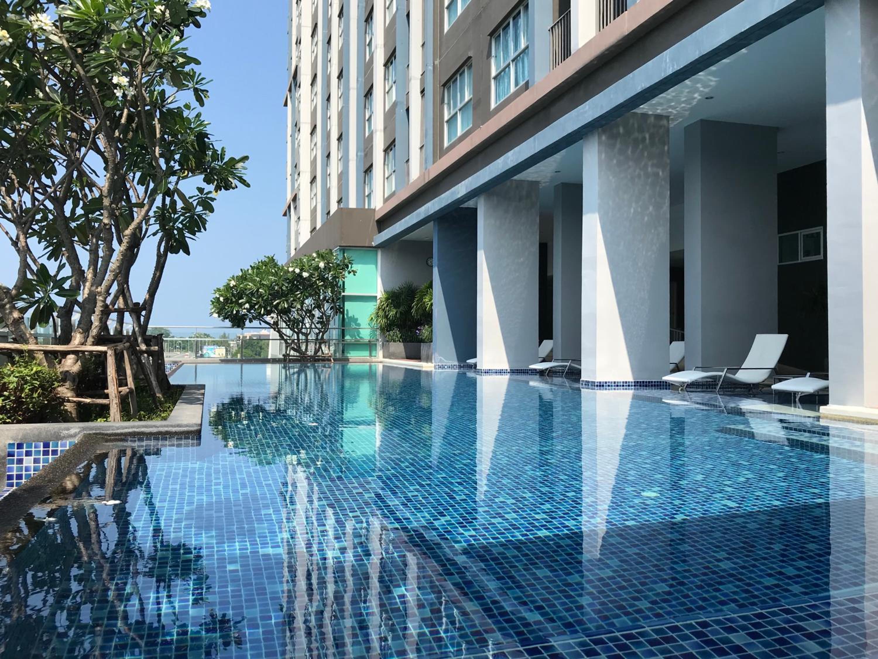 Apartment with Sea View - Photo 12