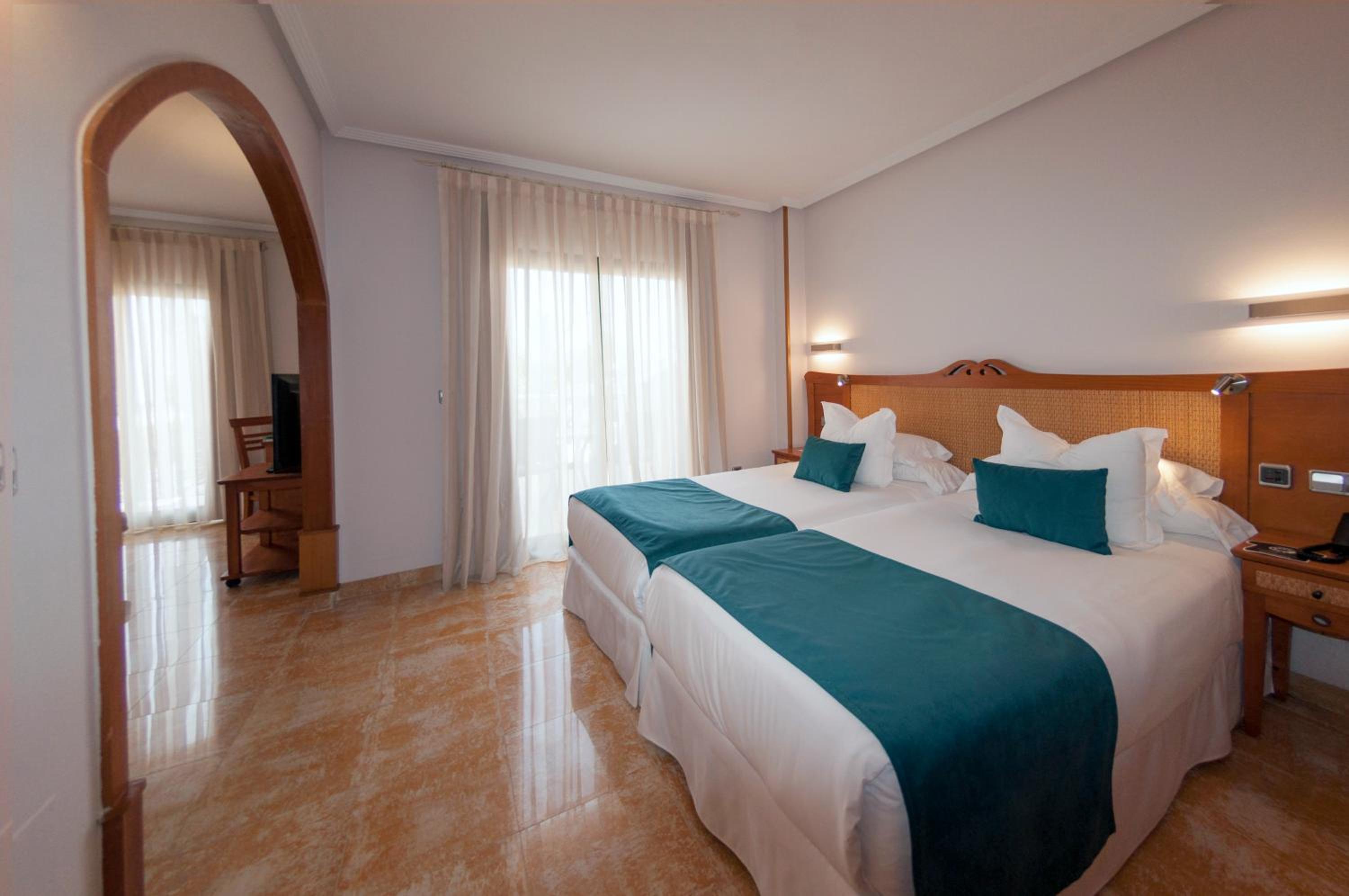 Junior Suite - Photo 1