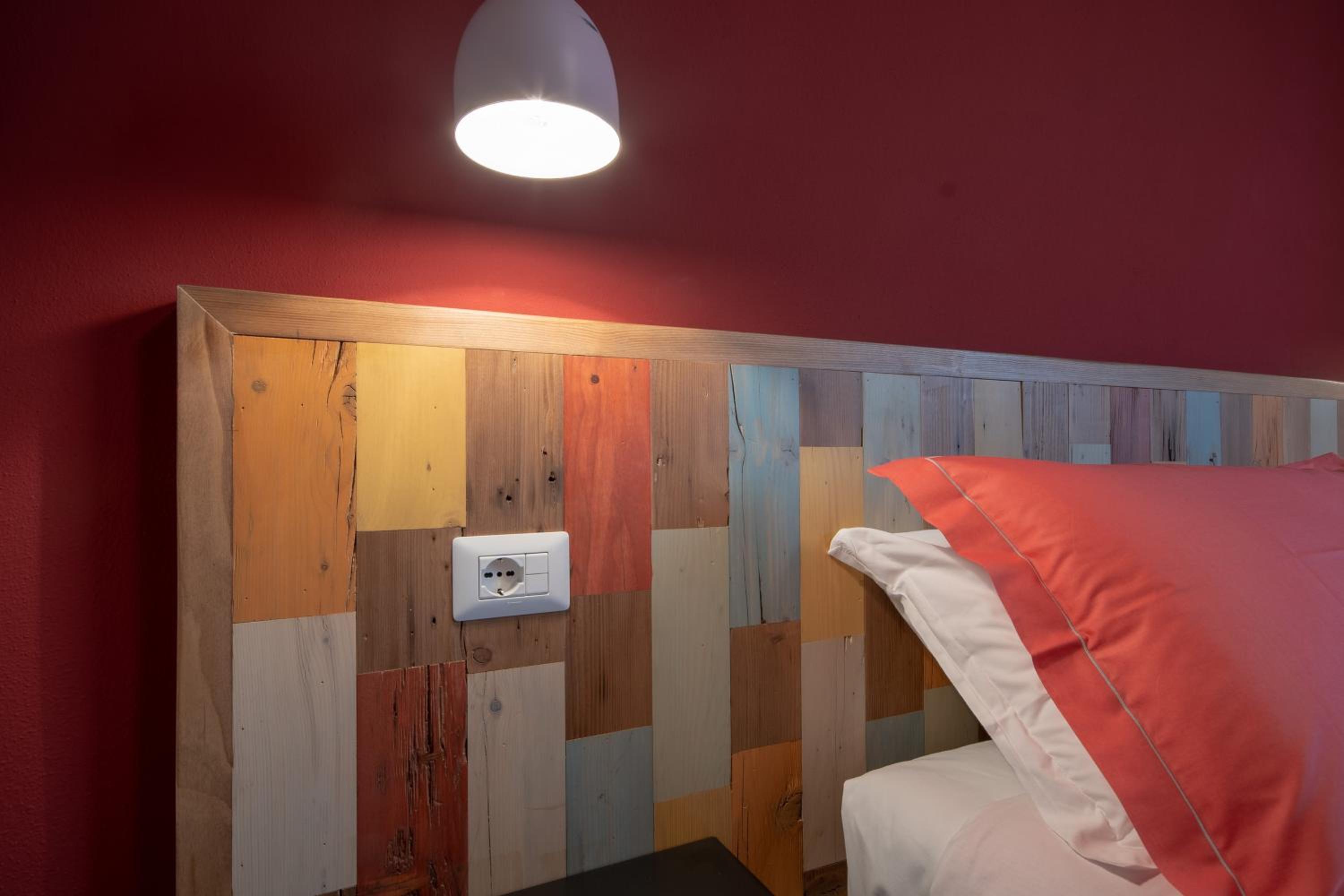 Double Room - Photo 3