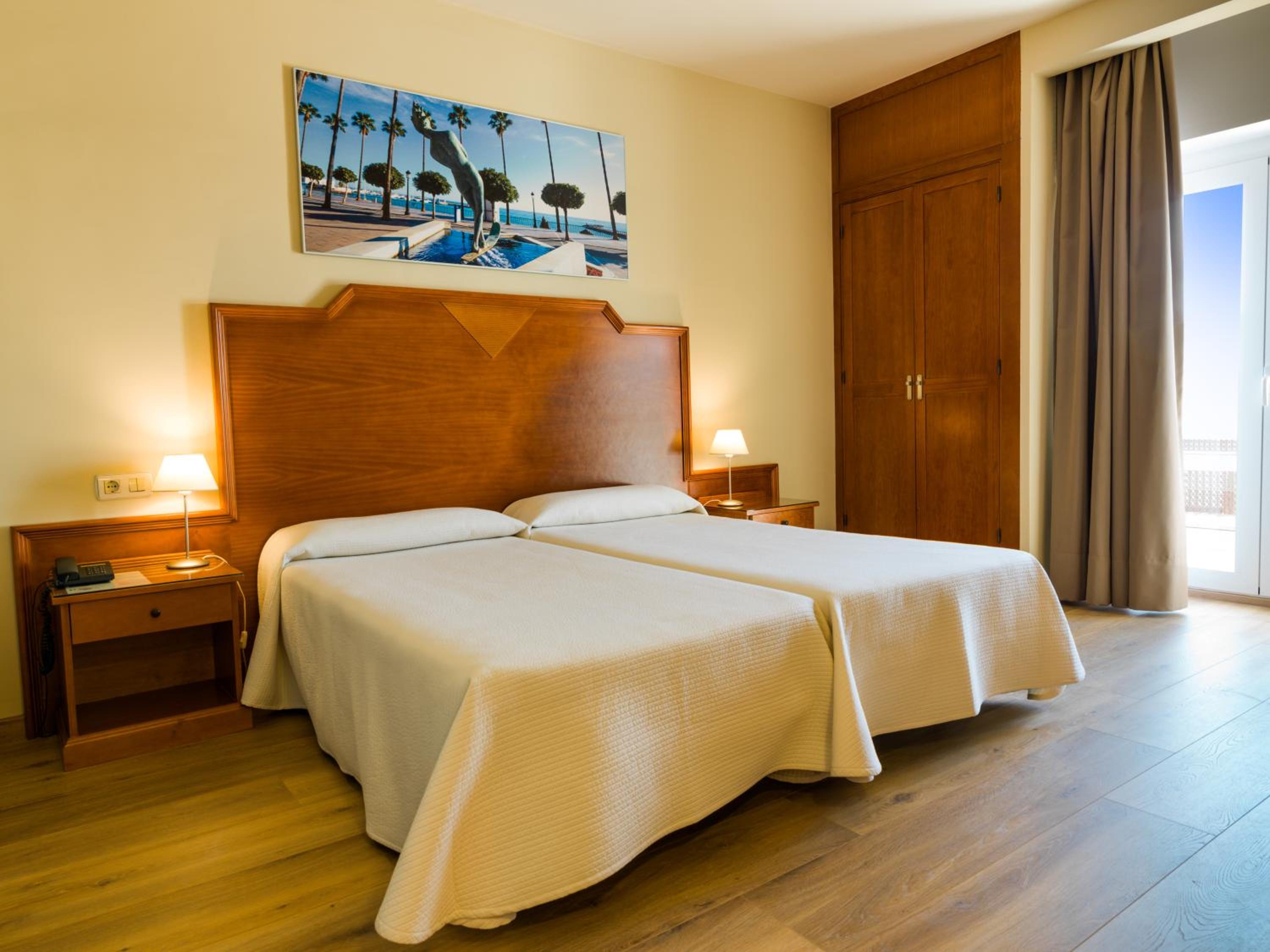 Double Room - Photo 4