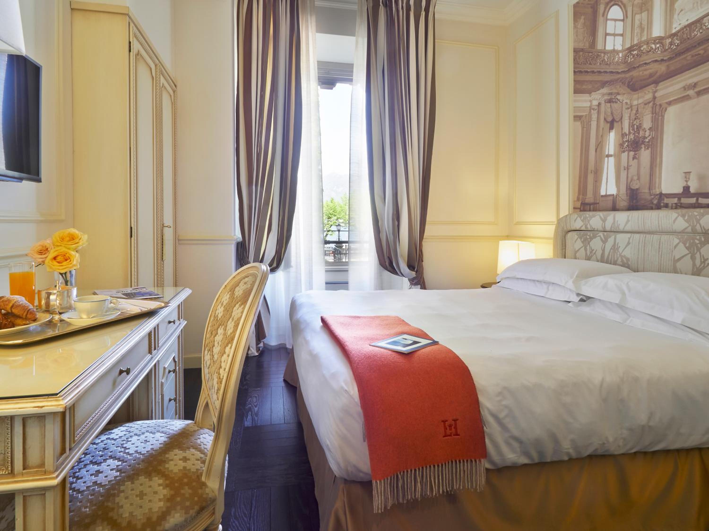 King Room with Lake View