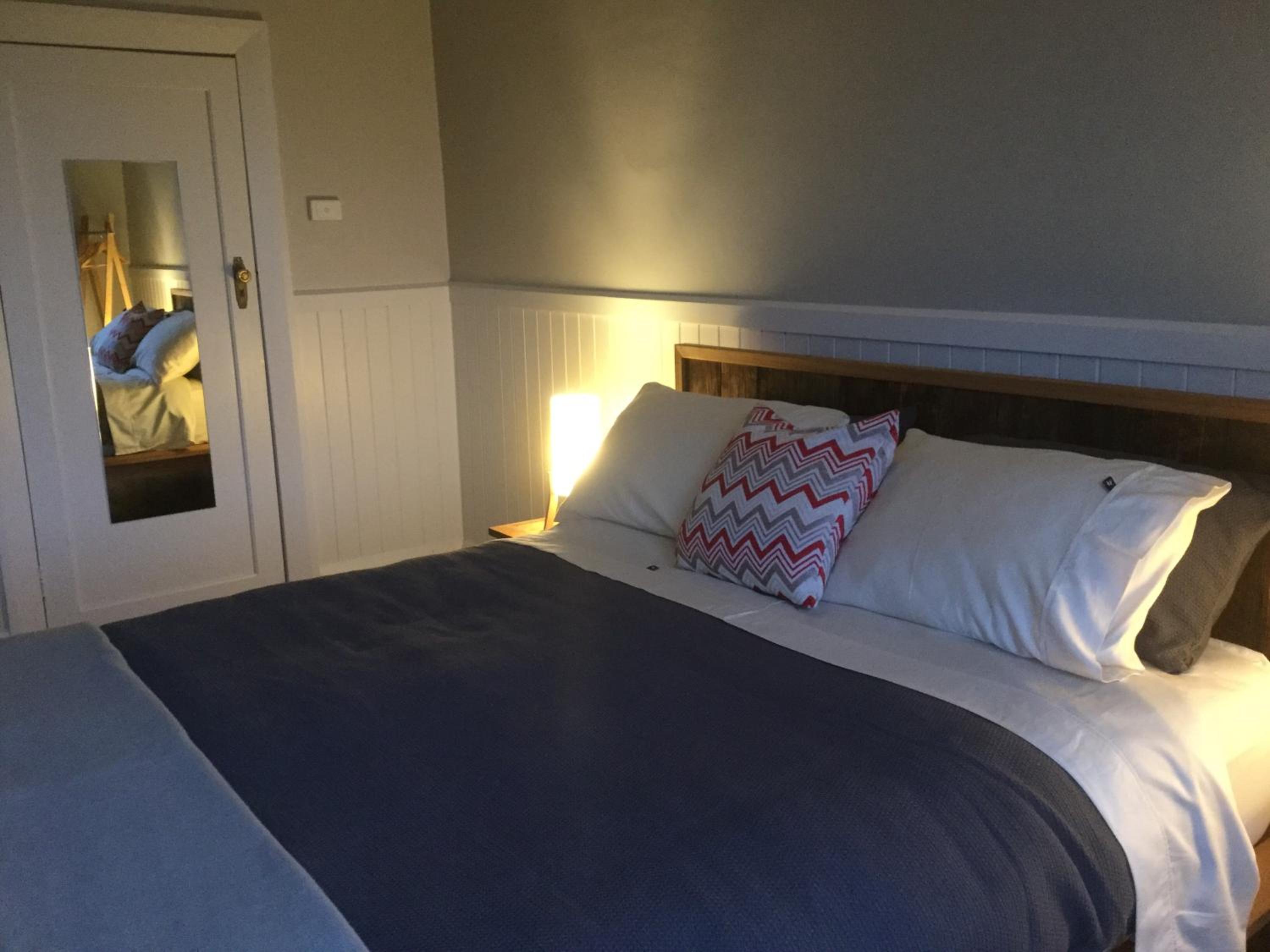Studio Apartment - Photo 2