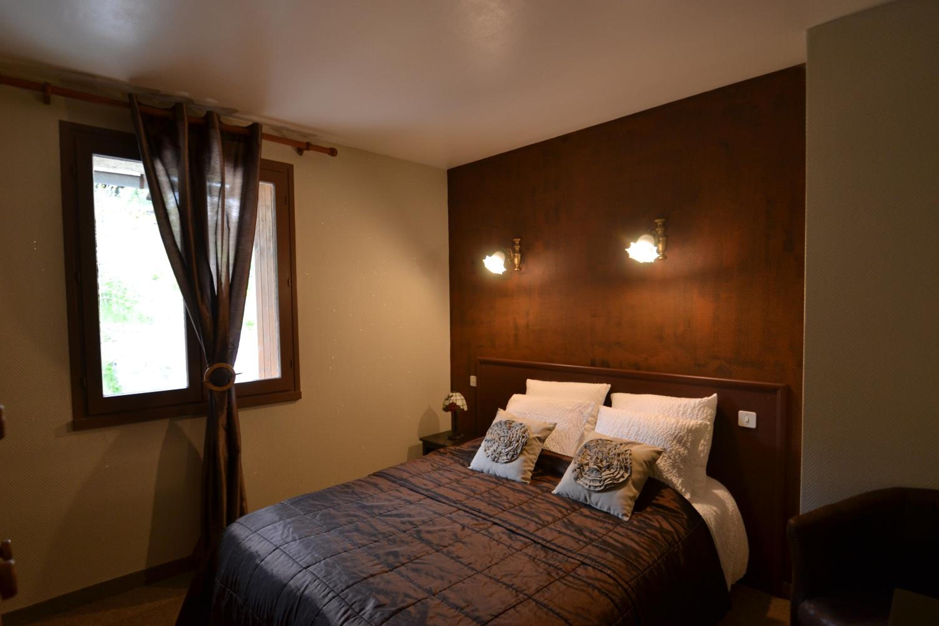 Double Room with Private Bathroom photo 3