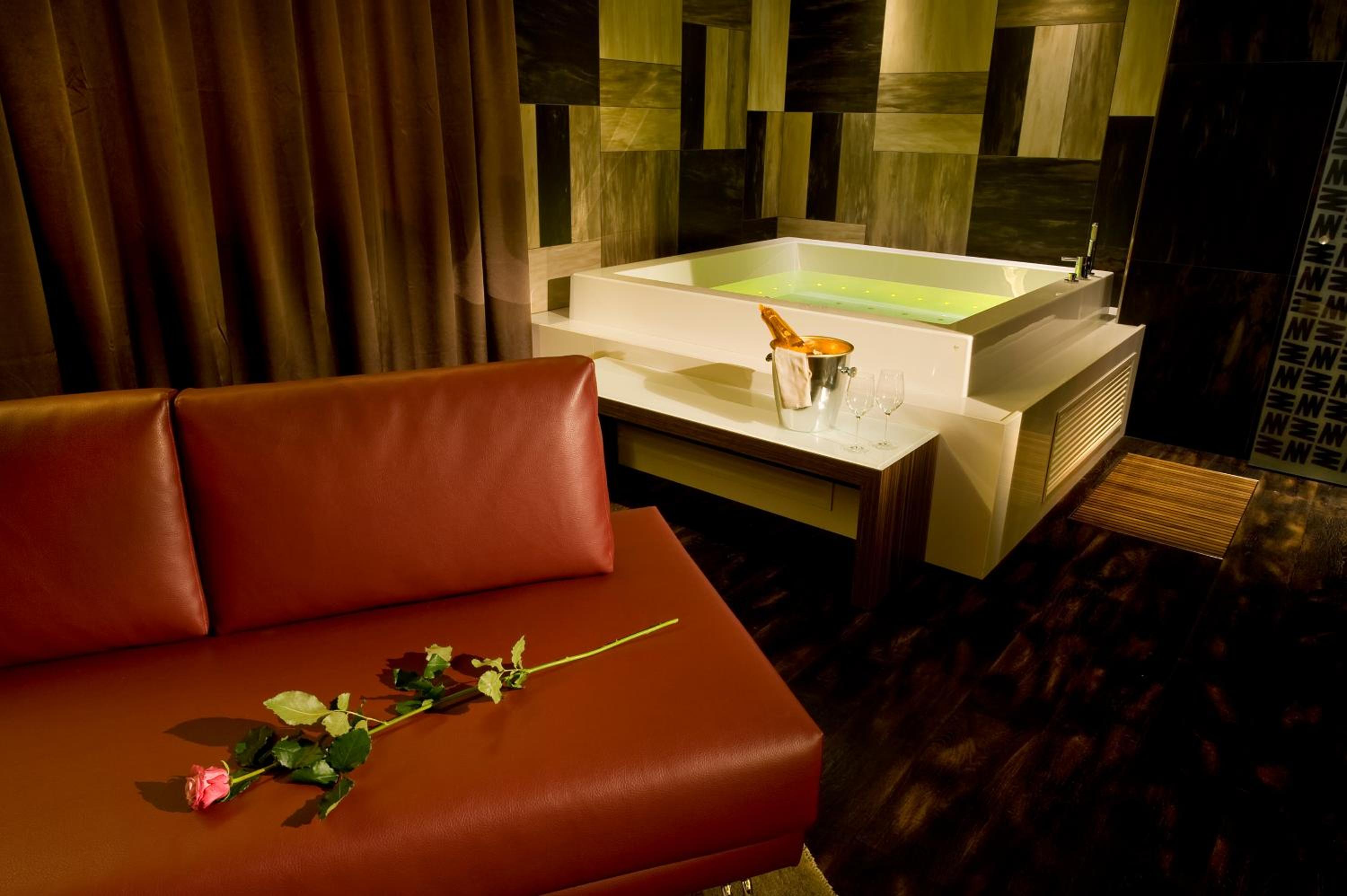 Suite Experience photo 2