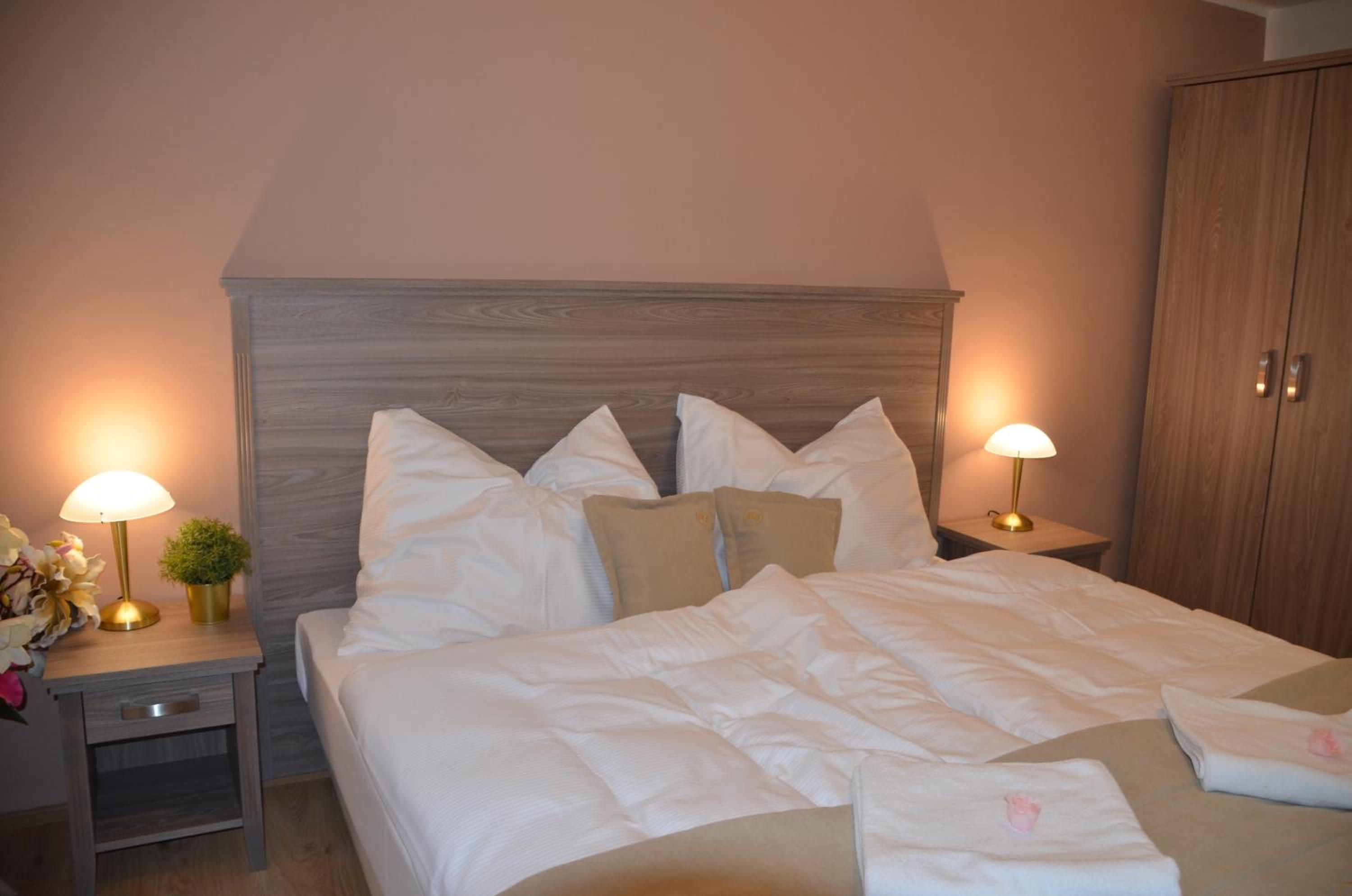 Double or Twin Room - Disability Access photo 3