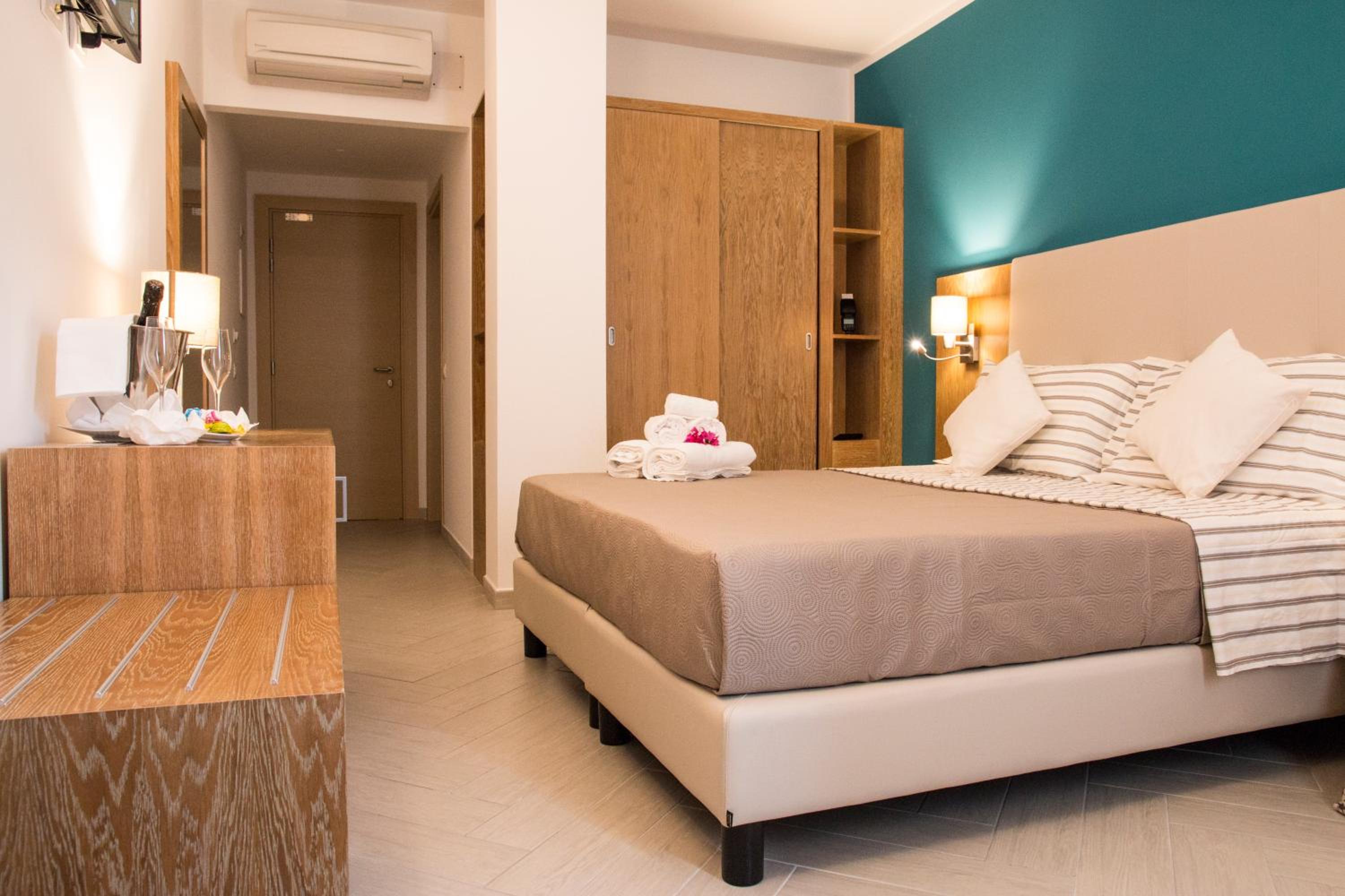 Comfort Quadruple Room