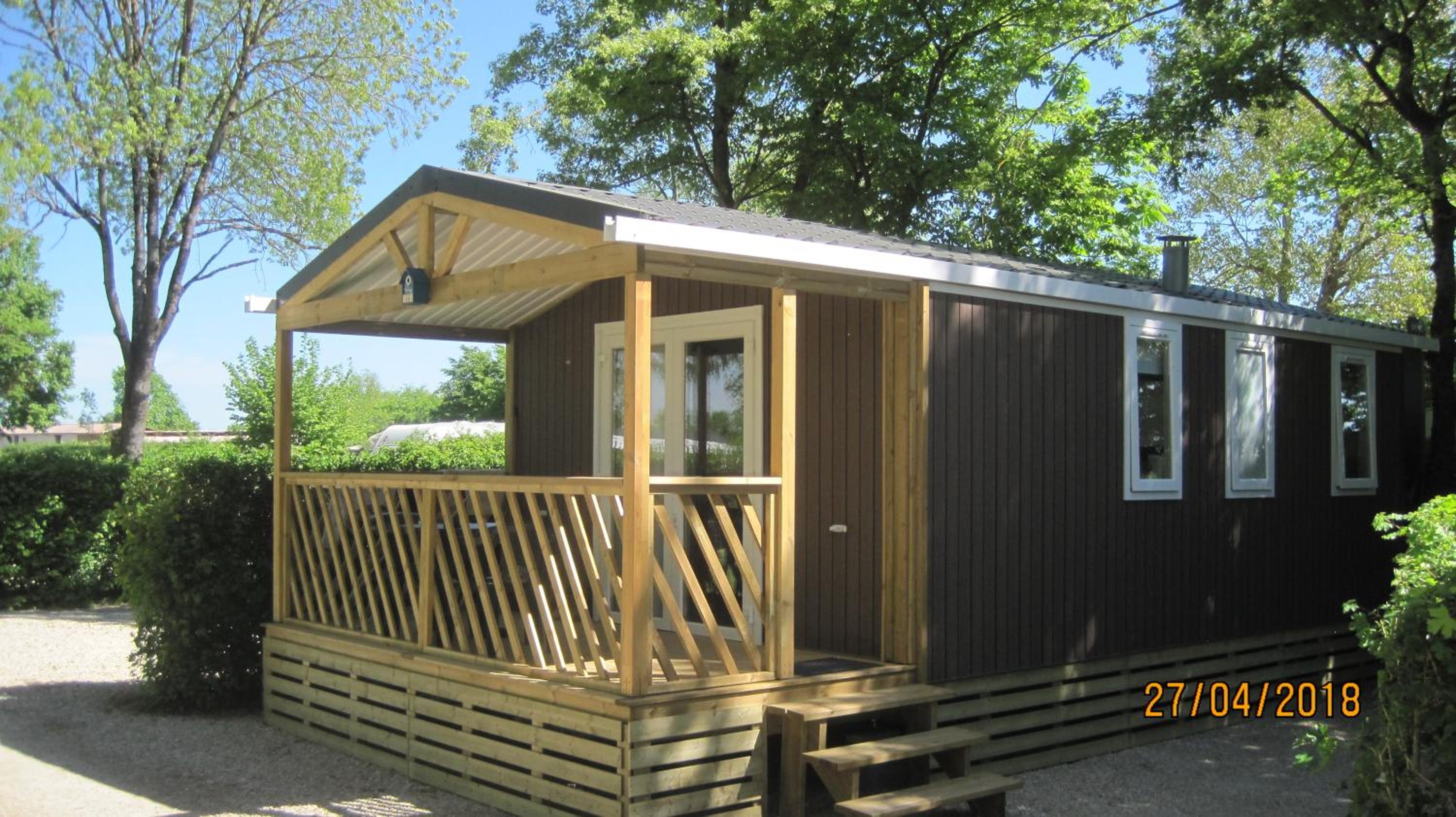 Mobile Home photo 3