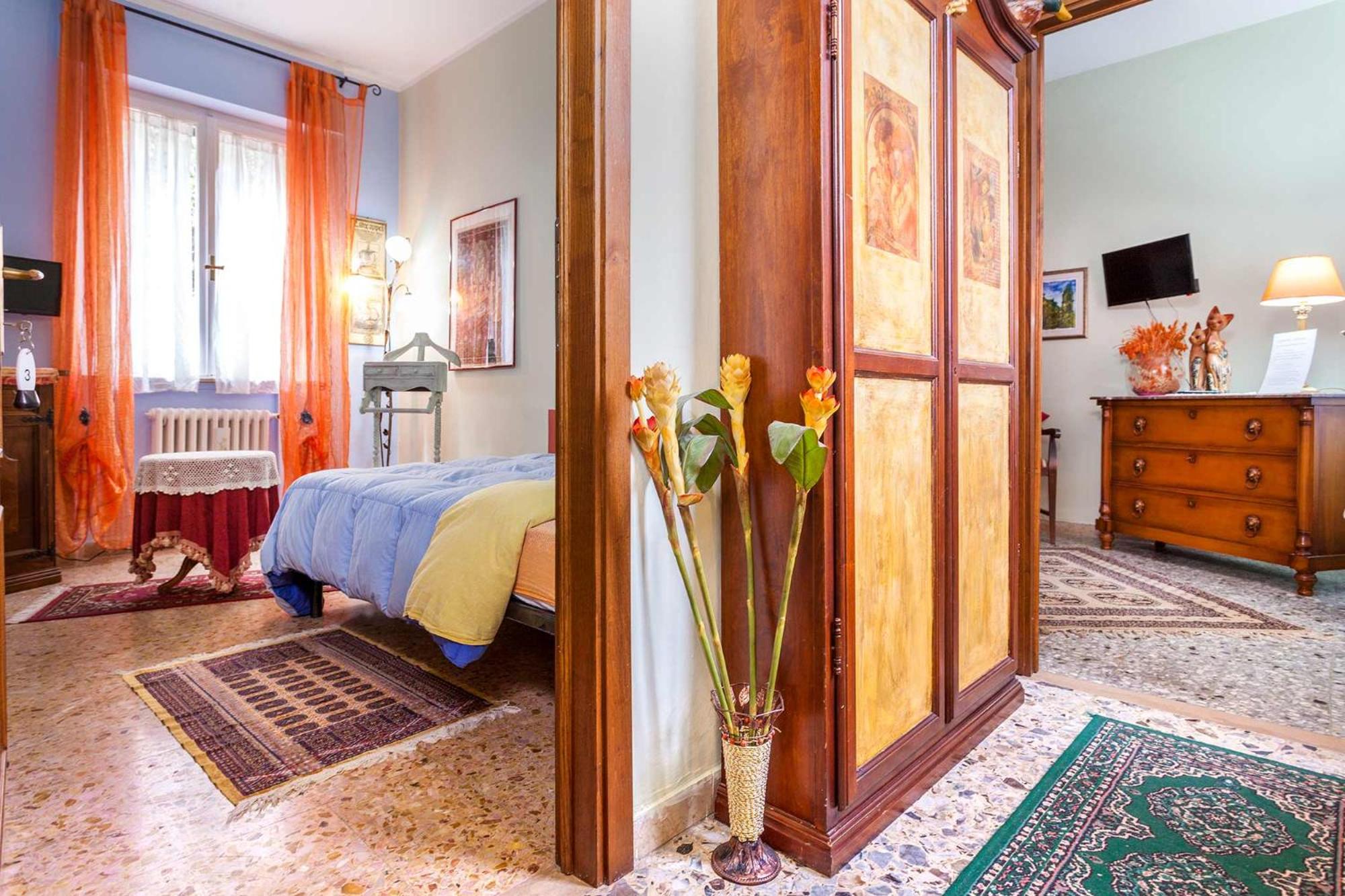 Quadruple Room with Private Bathroom photo 2