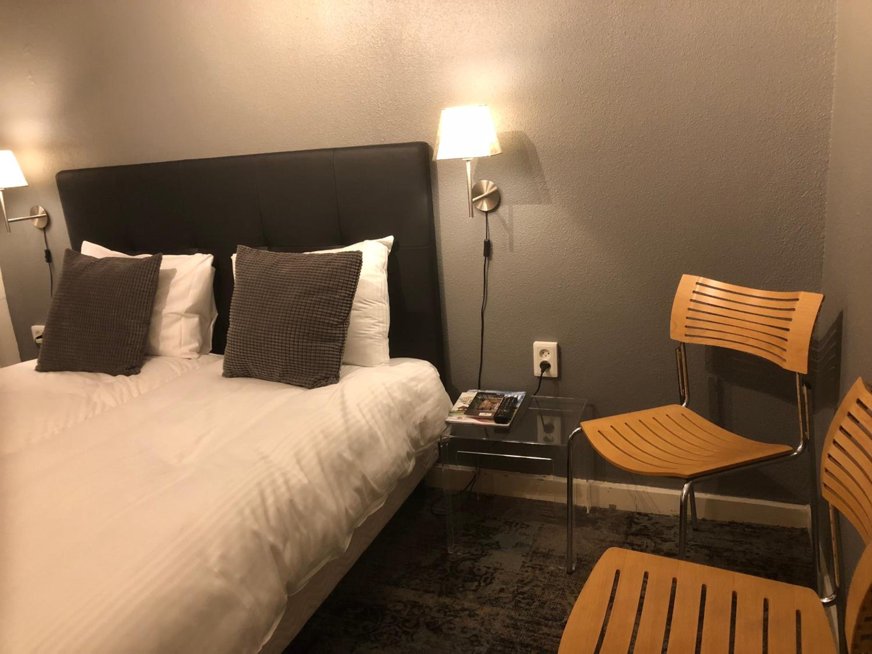 Budget Double Room photo 2