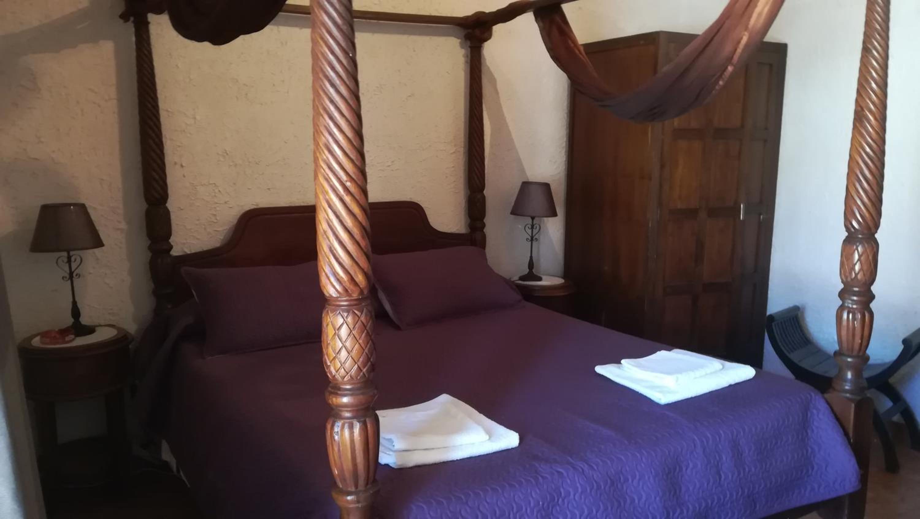 Double or Twin Room photo 3