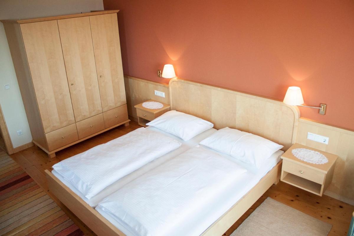Double Room with Balcony photo 2