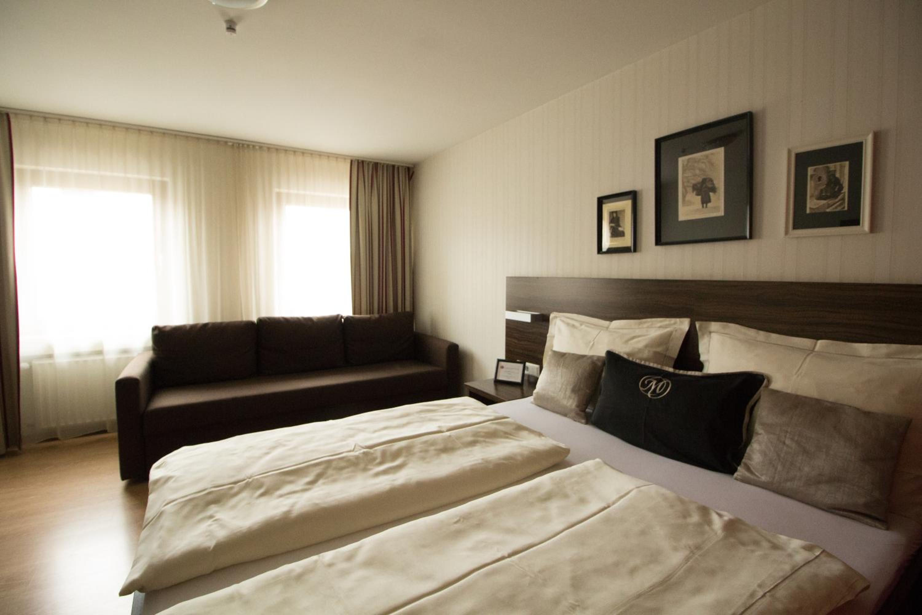 Economy Double Room - Photo 1