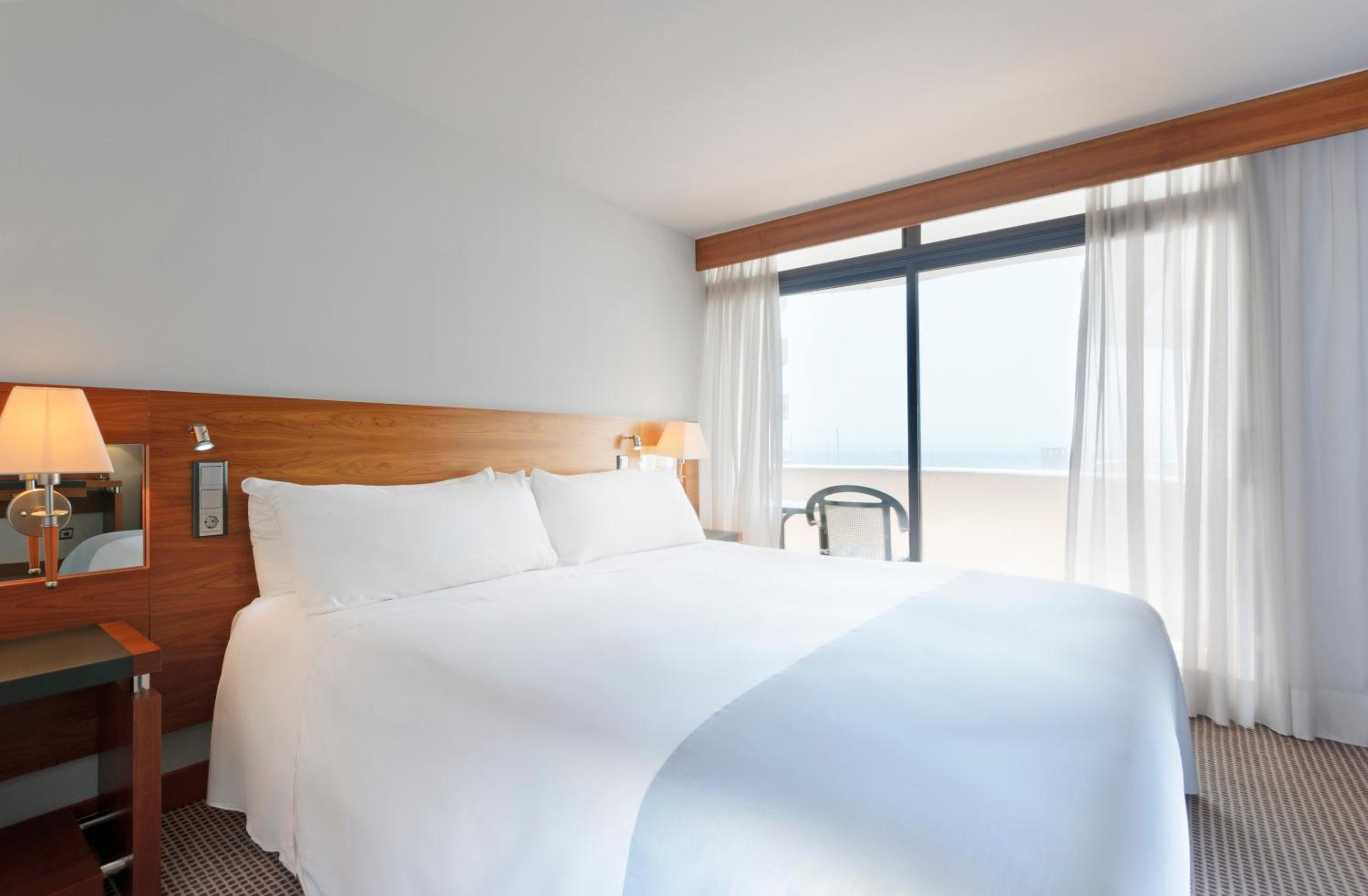 Single Room - Photo 1