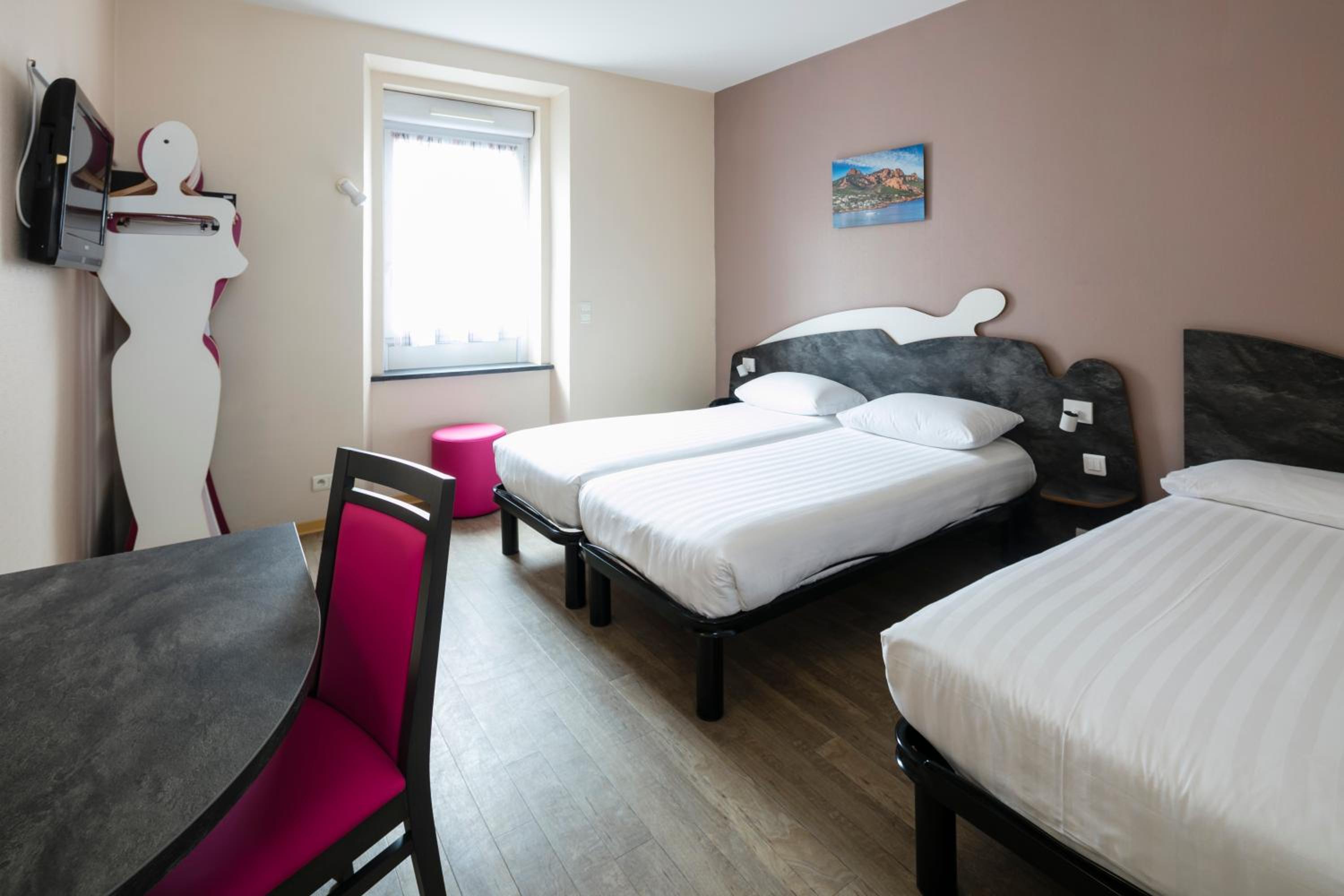 Comfort Triple Room - Photo 6