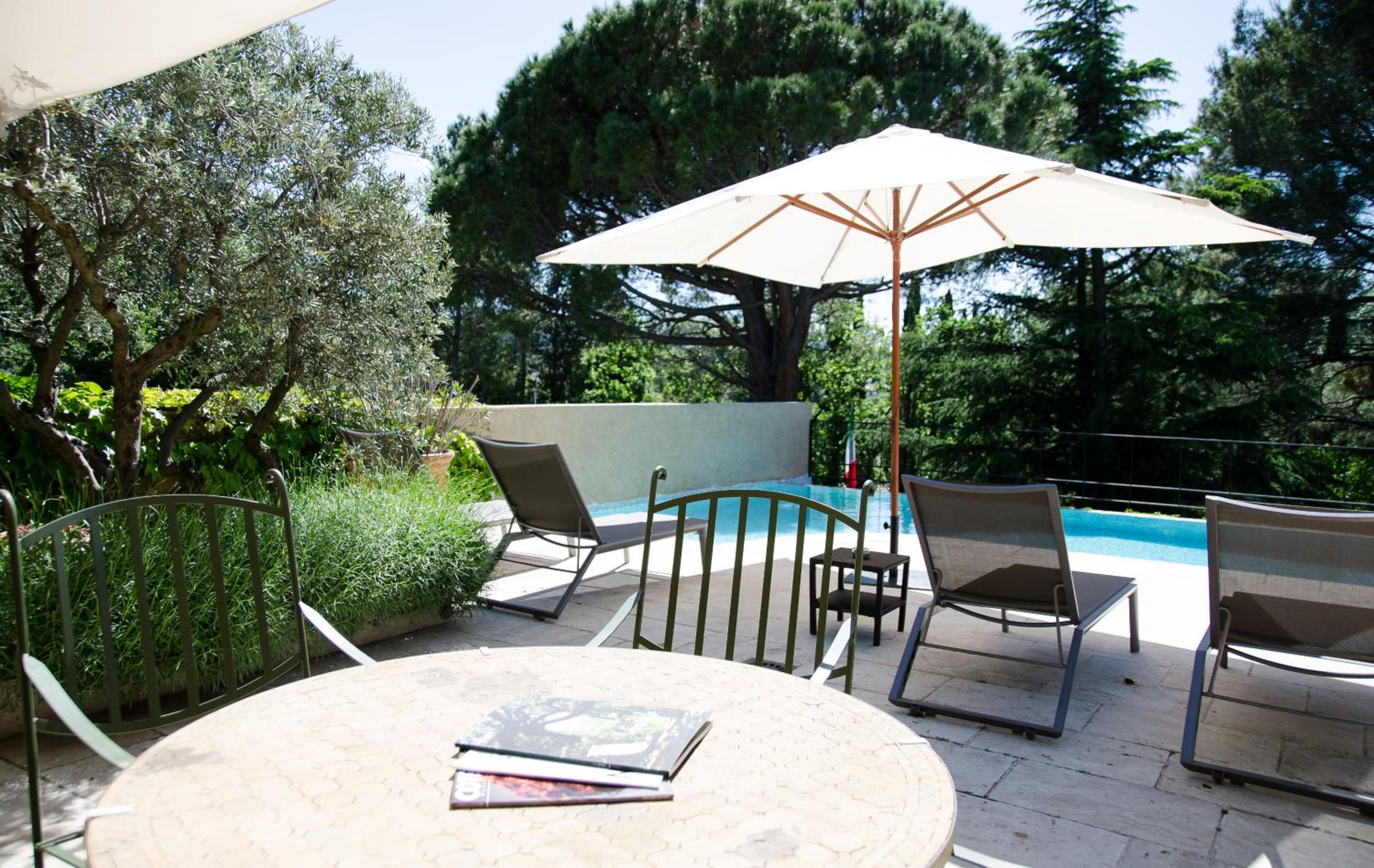 Suite avec Piscine Privée Suite avec Piscine Privée
