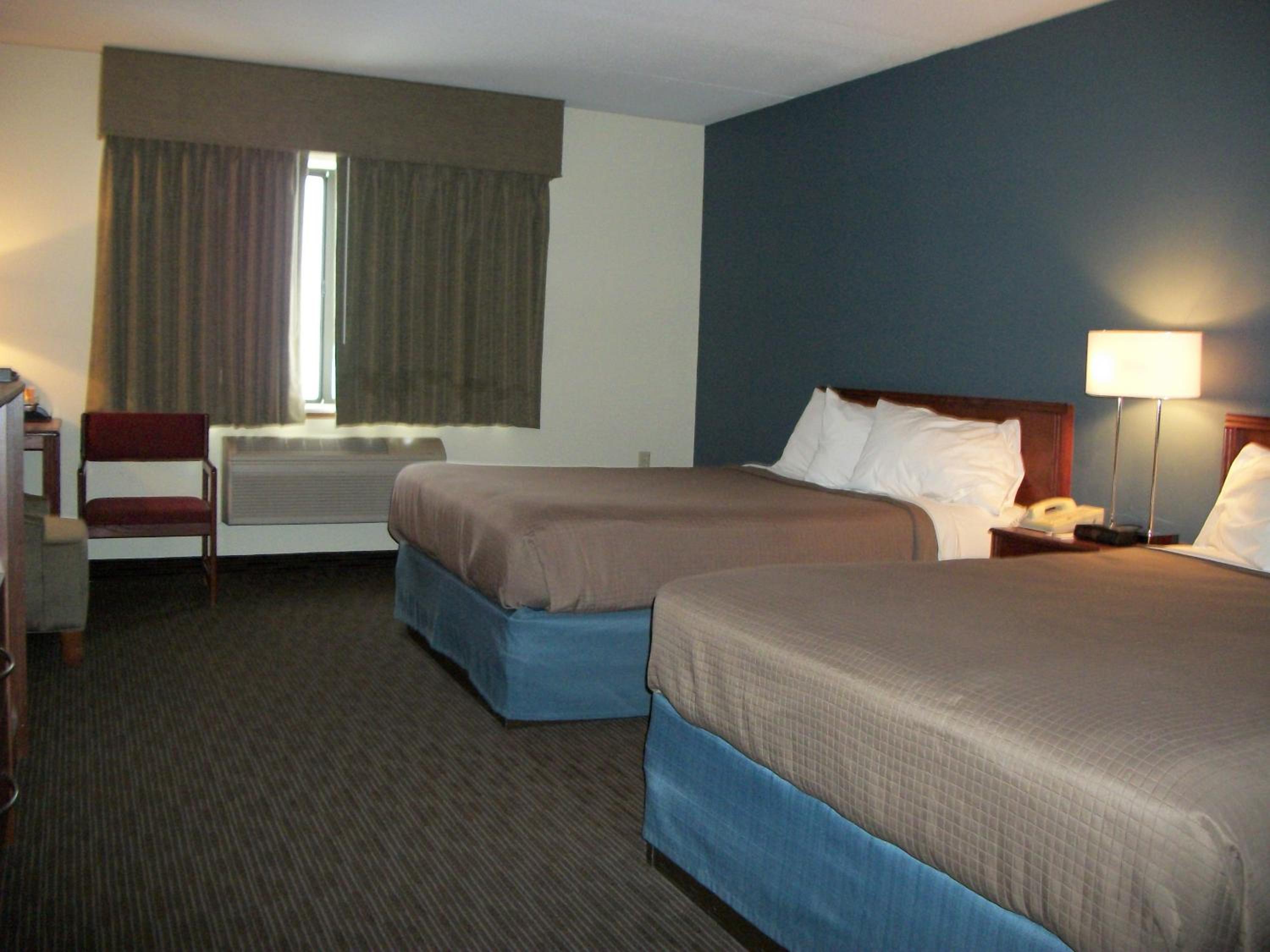 Queen Room with Two Queen Beds - Non-Smoking