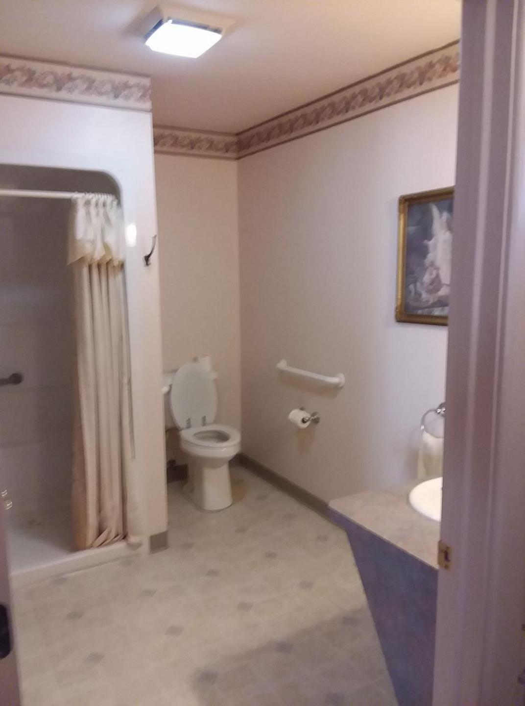 Double Room - Disability Access photo 2