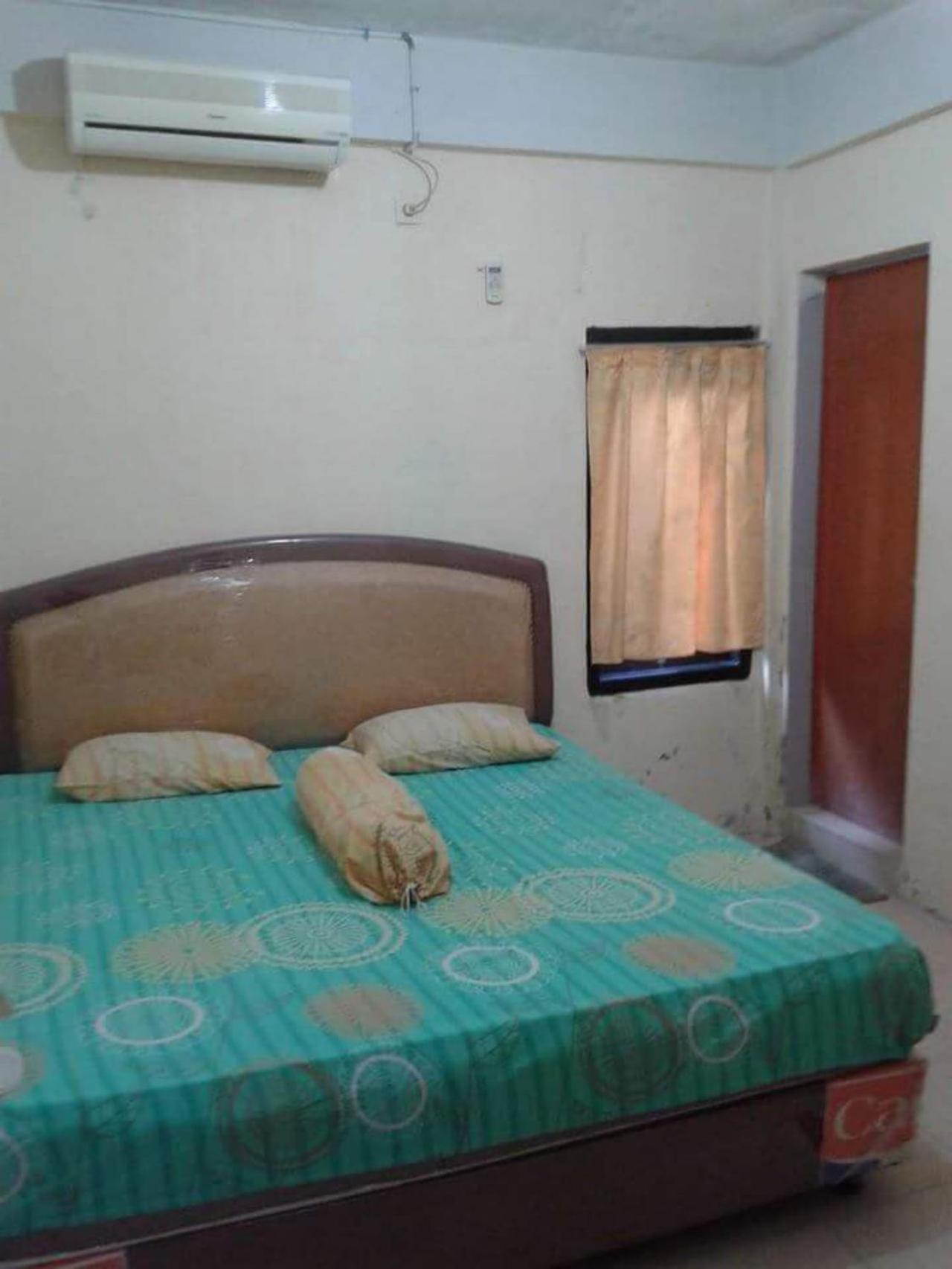 Budget Double Room - Photo 3