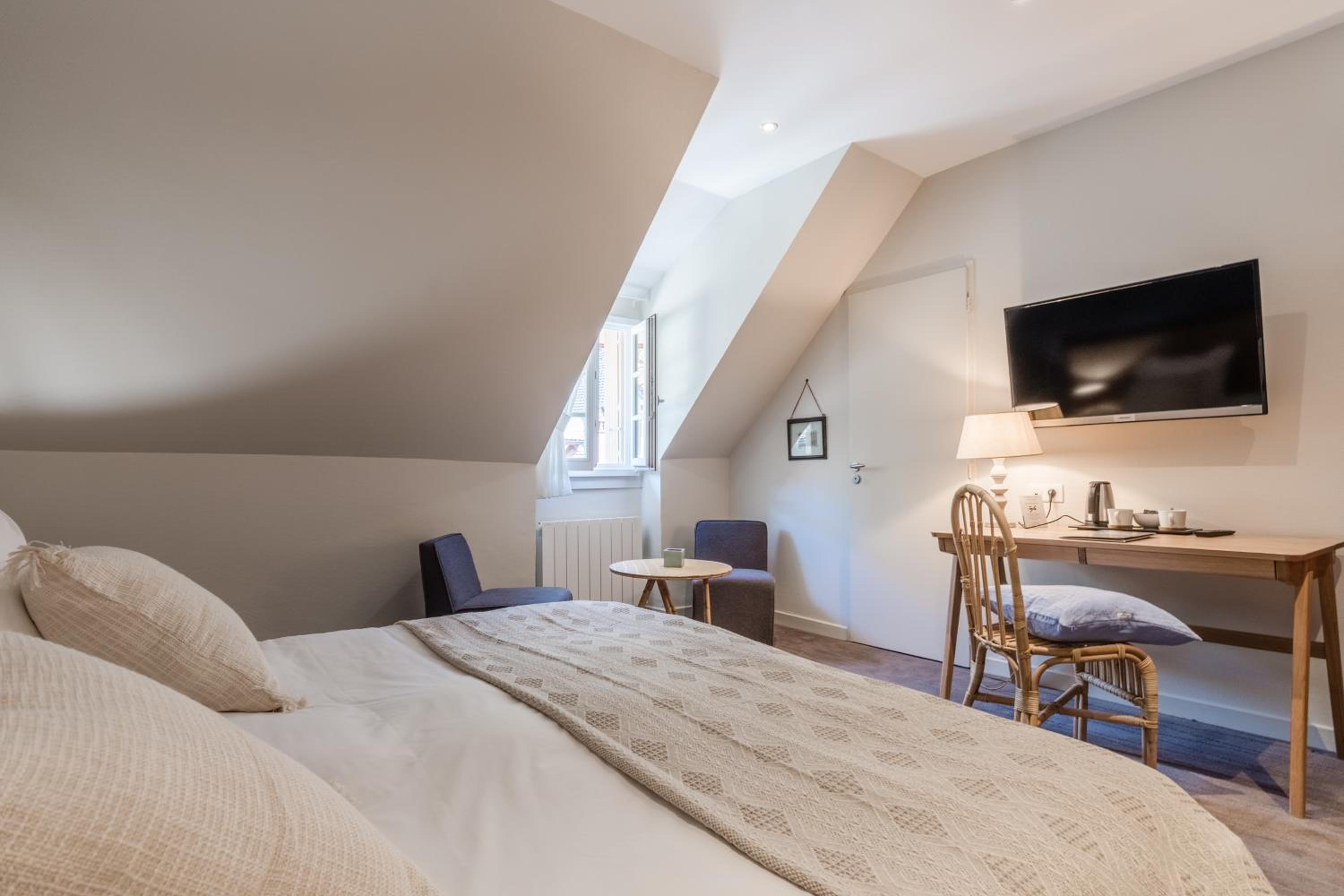 Standard Room with Spa and private Beach Access - Photo 4
