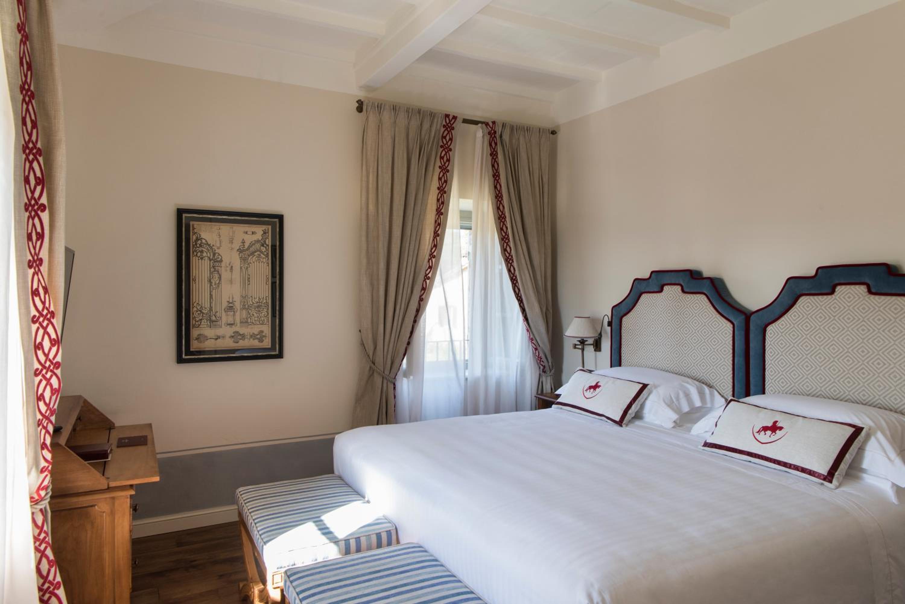 Suite - Photo 6