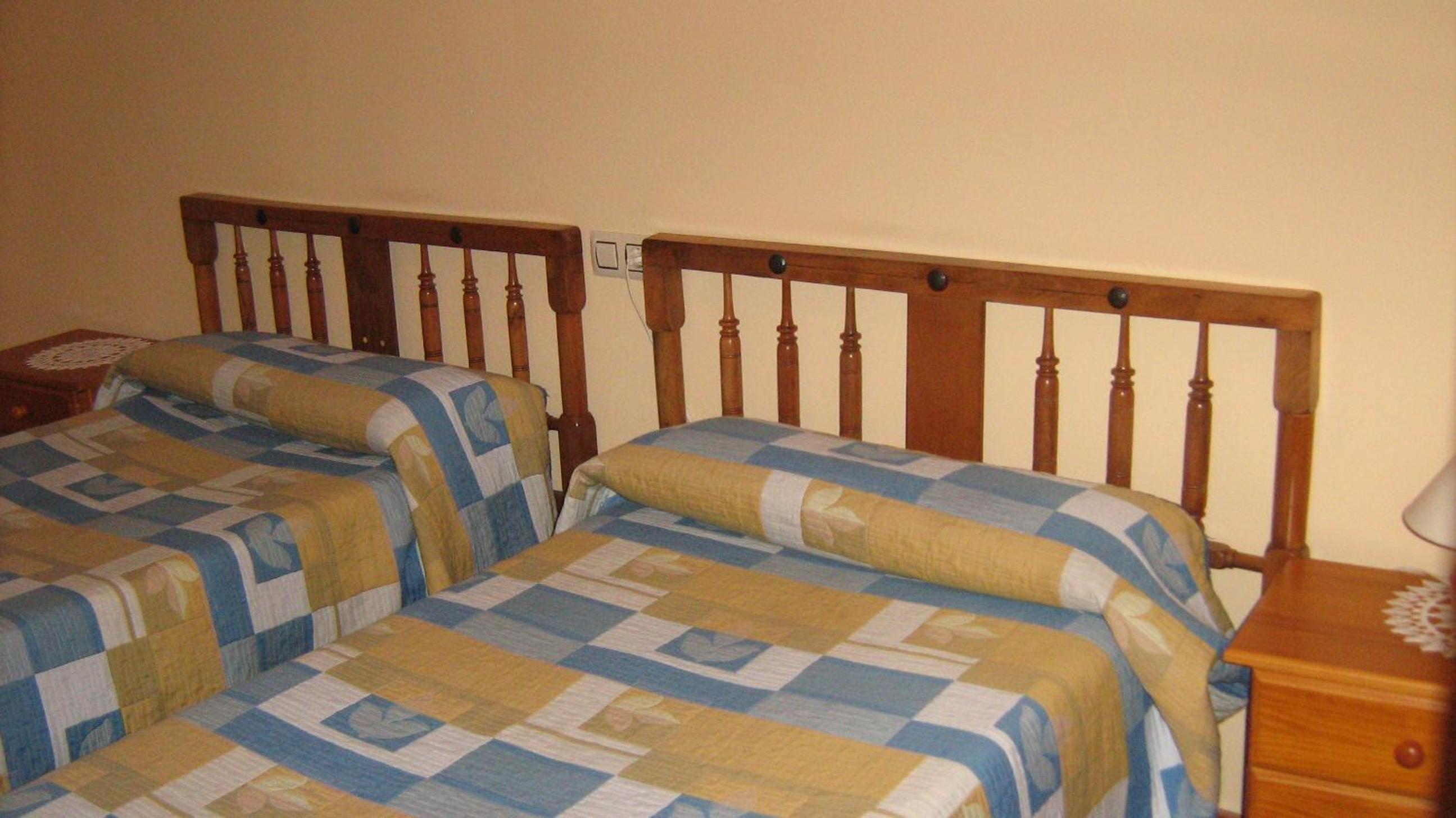 Four-Bedroom House - Photo 6