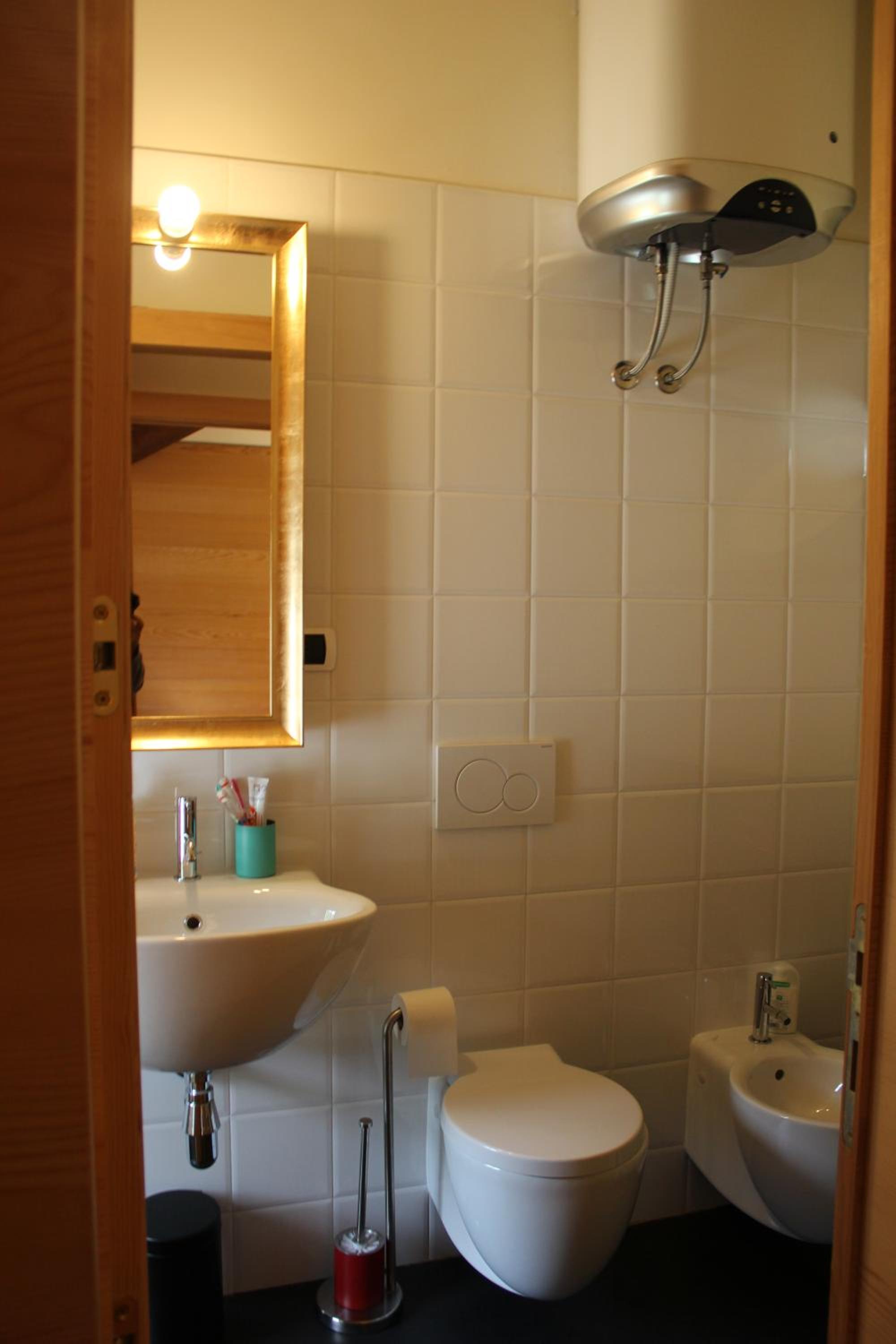 Apartment - Split Level - Photo 7