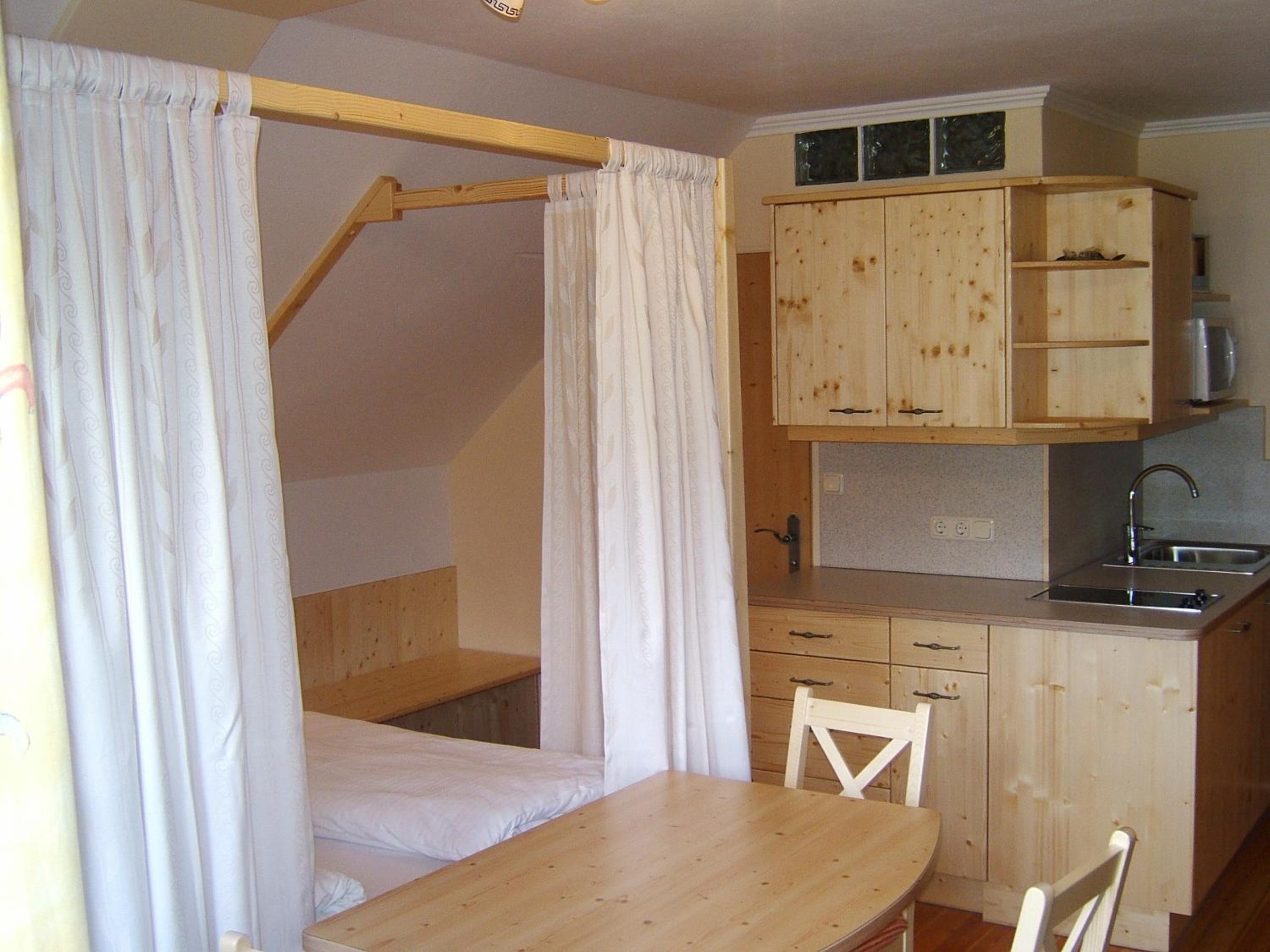 Studio (2 Adults) photo 2