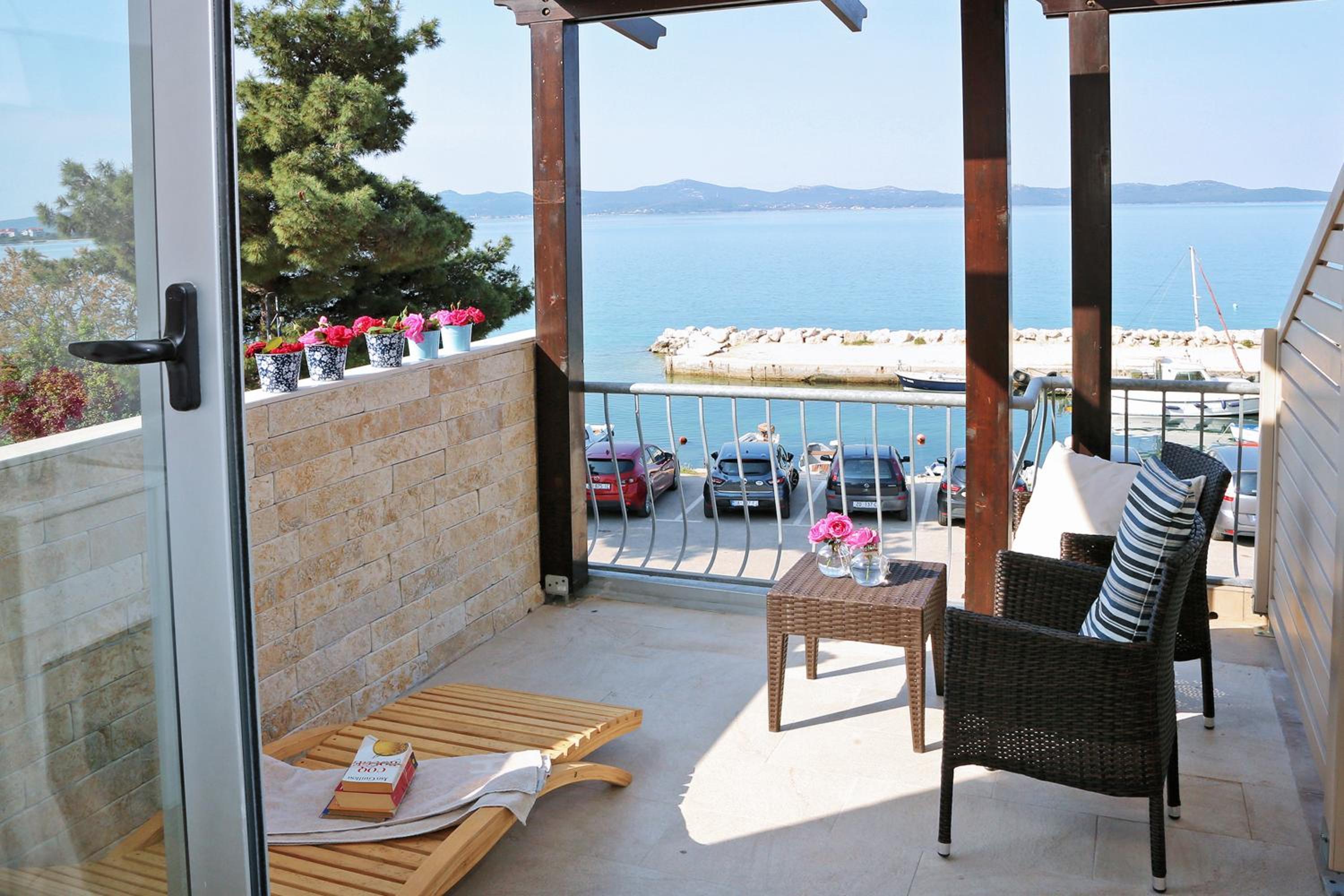 Superior Double or Twin Room with Sea View and Balcony - Photo 7