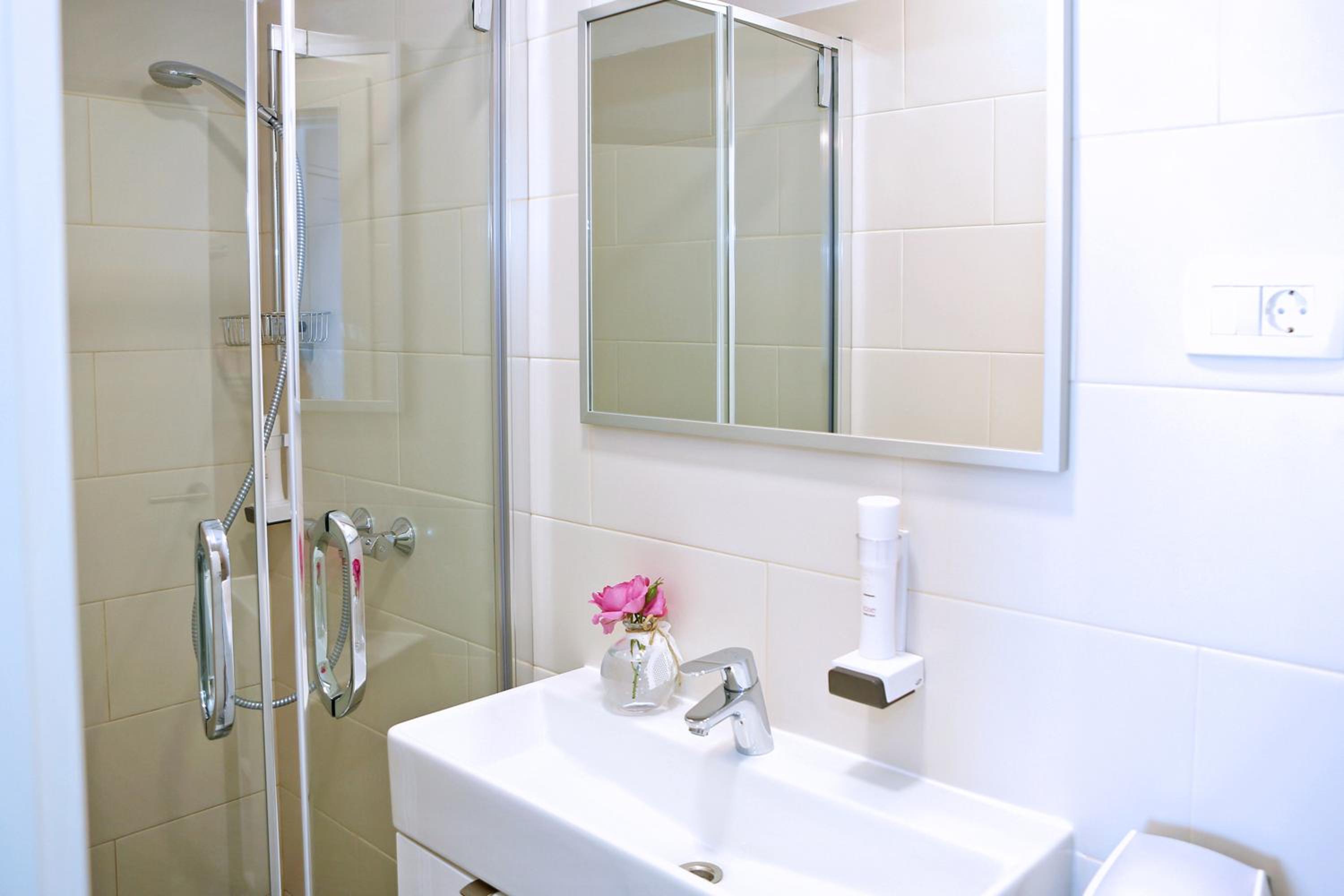 Superior Double or Twin Room with Sea View and Balcony - Photo 6