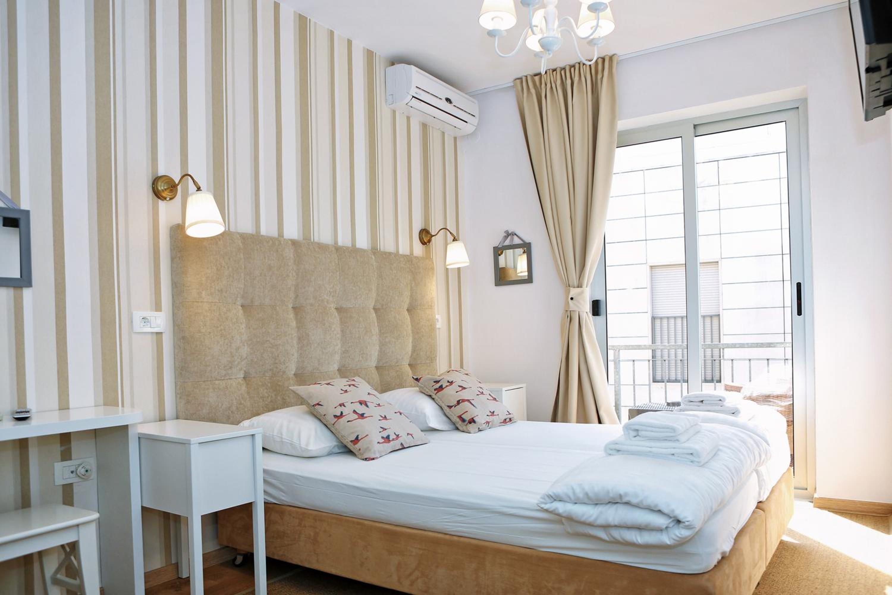 Superior Double or Twin Room with Sea View and Balcony - Photo 12